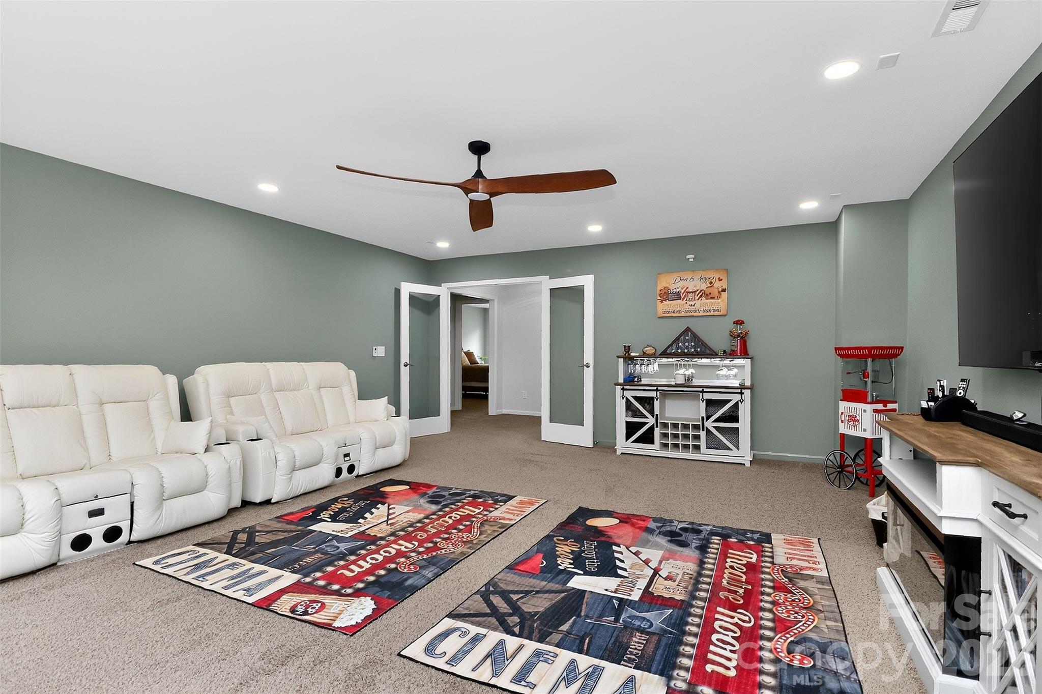 1309 Huntcliff Drive