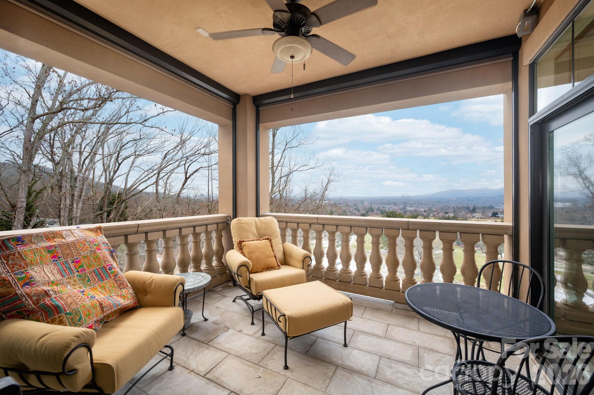 288 Macon Avenue Unit: 301