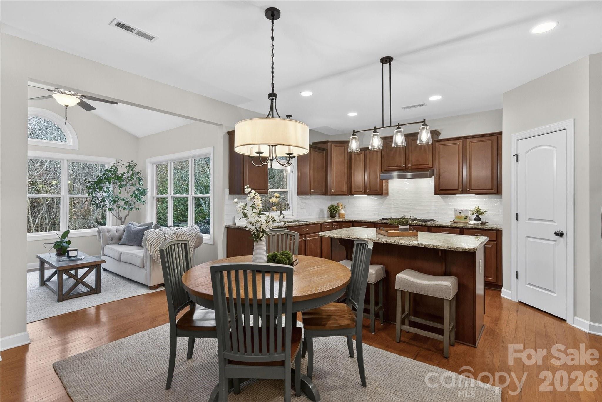 8456 Fairgreen Avenue