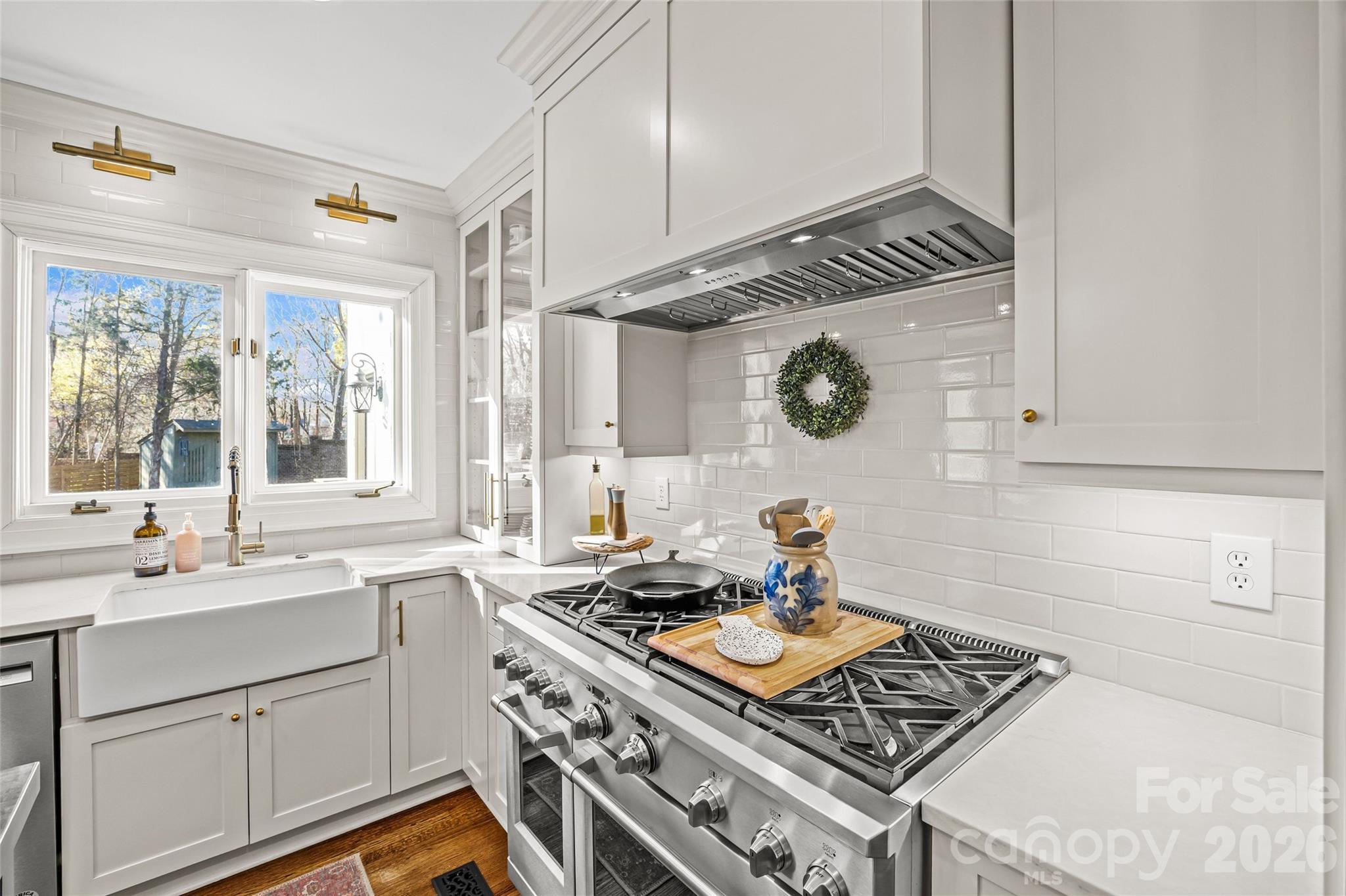 6936 Cameron Glen Drive