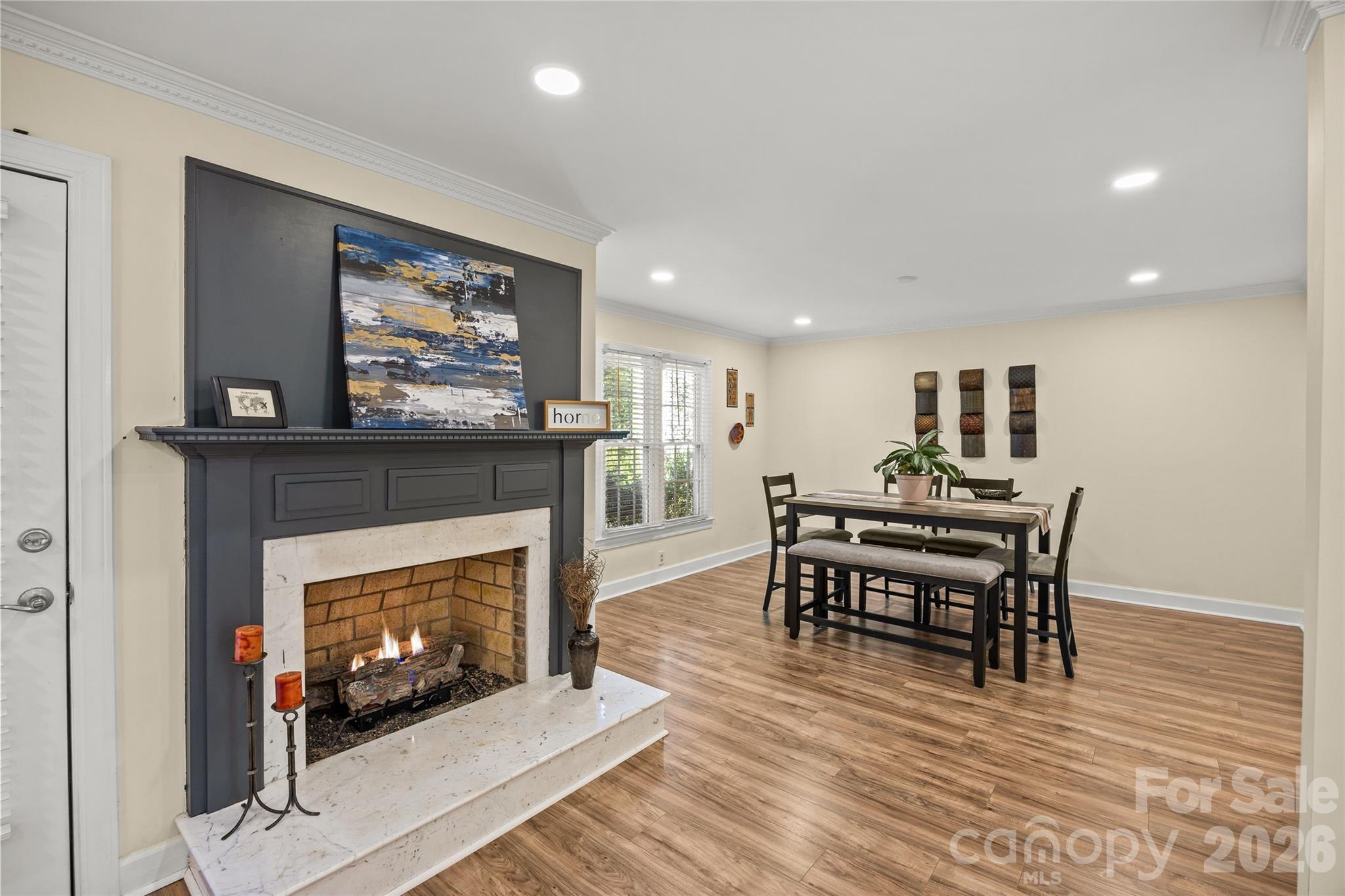 806 Colony Oaks Drive Unit: B