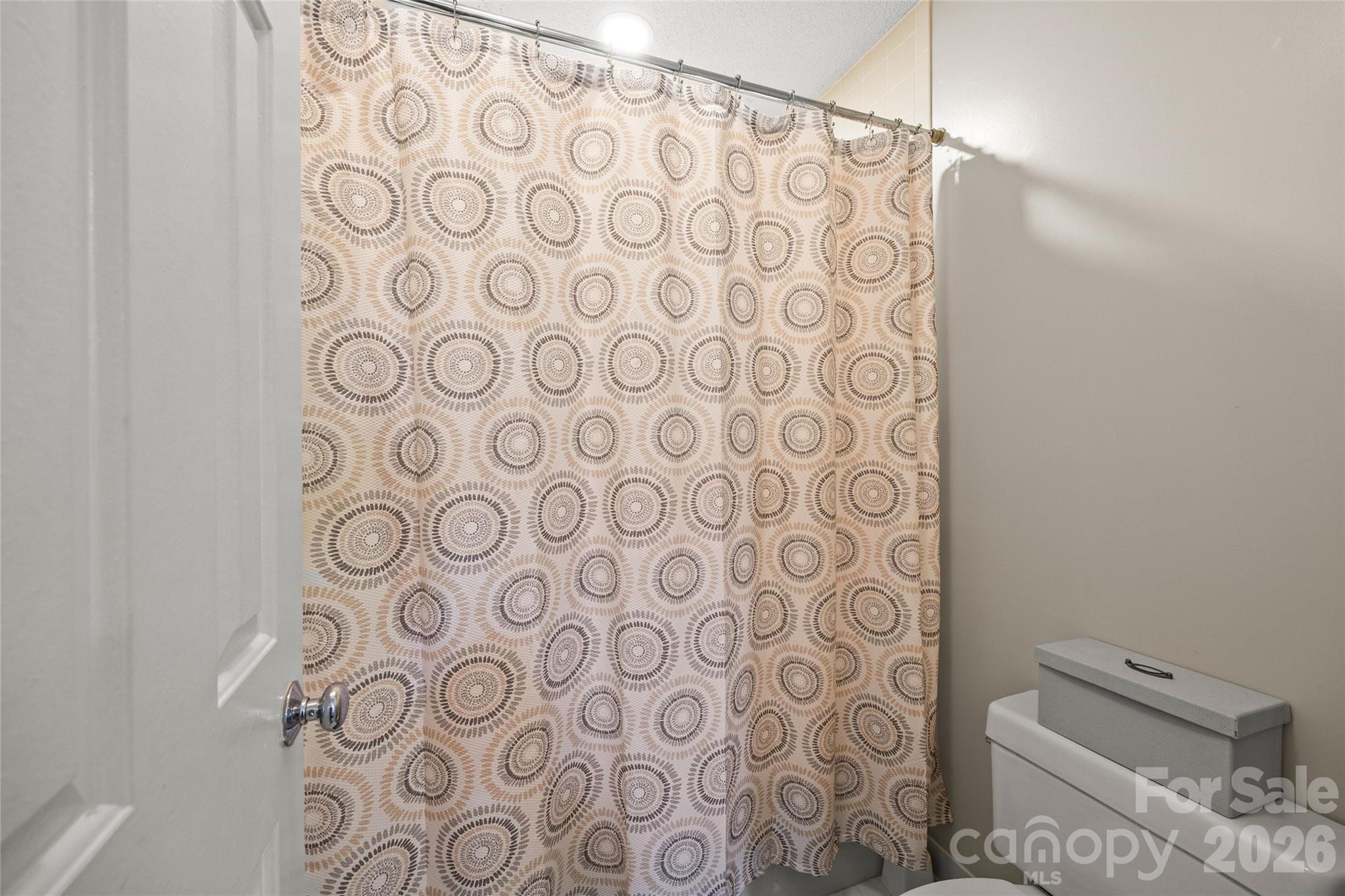 806 Colony Oaks Drive Unit: B