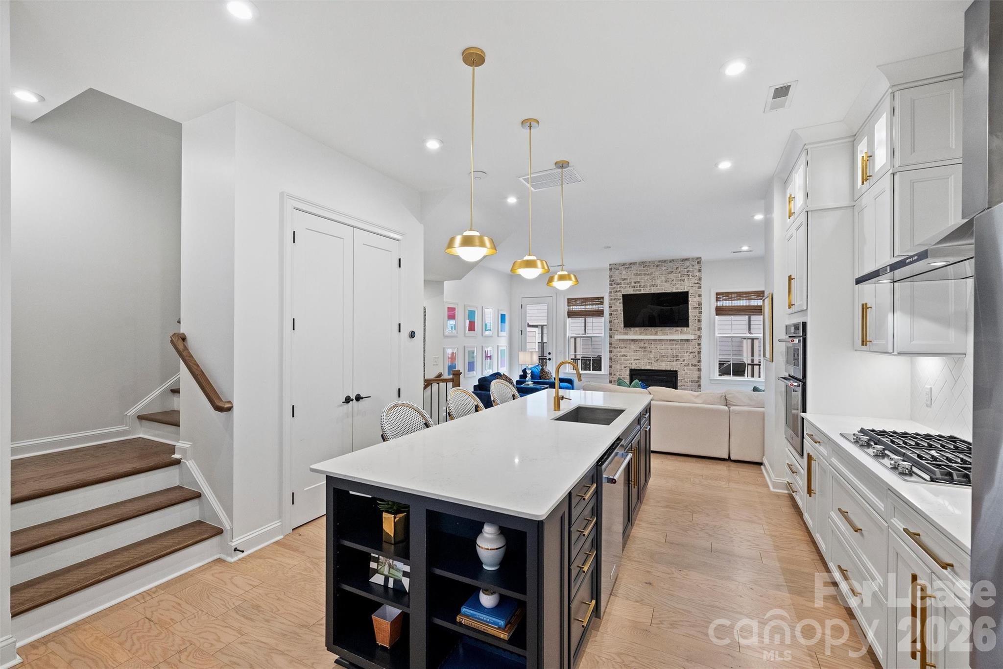 5038 Harrowsmith Lane