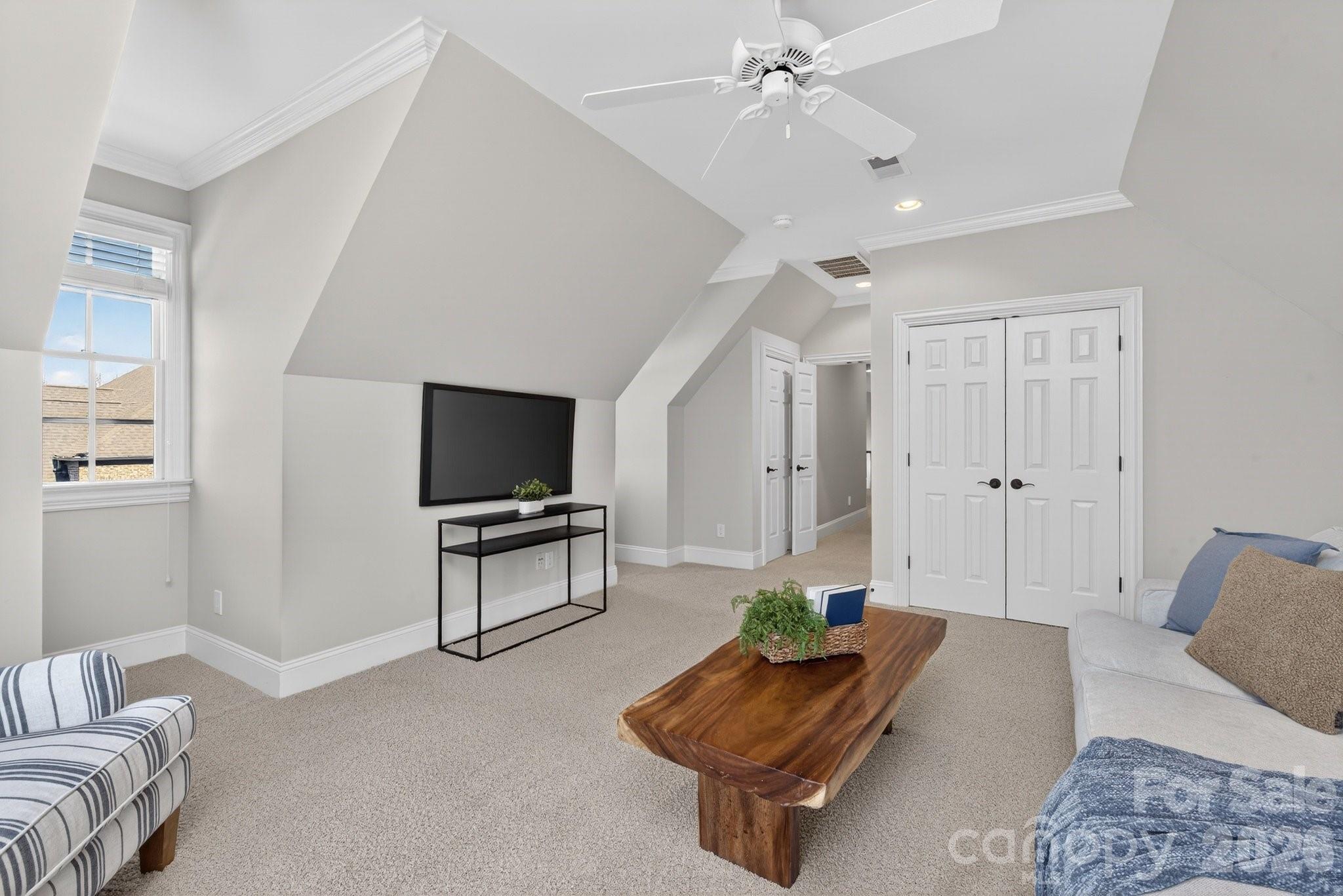 4023 Blossom Hill Drive