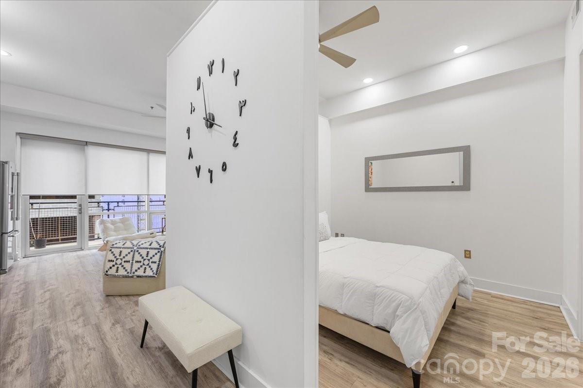 1133 Metropolitan Avenue Unit: 211