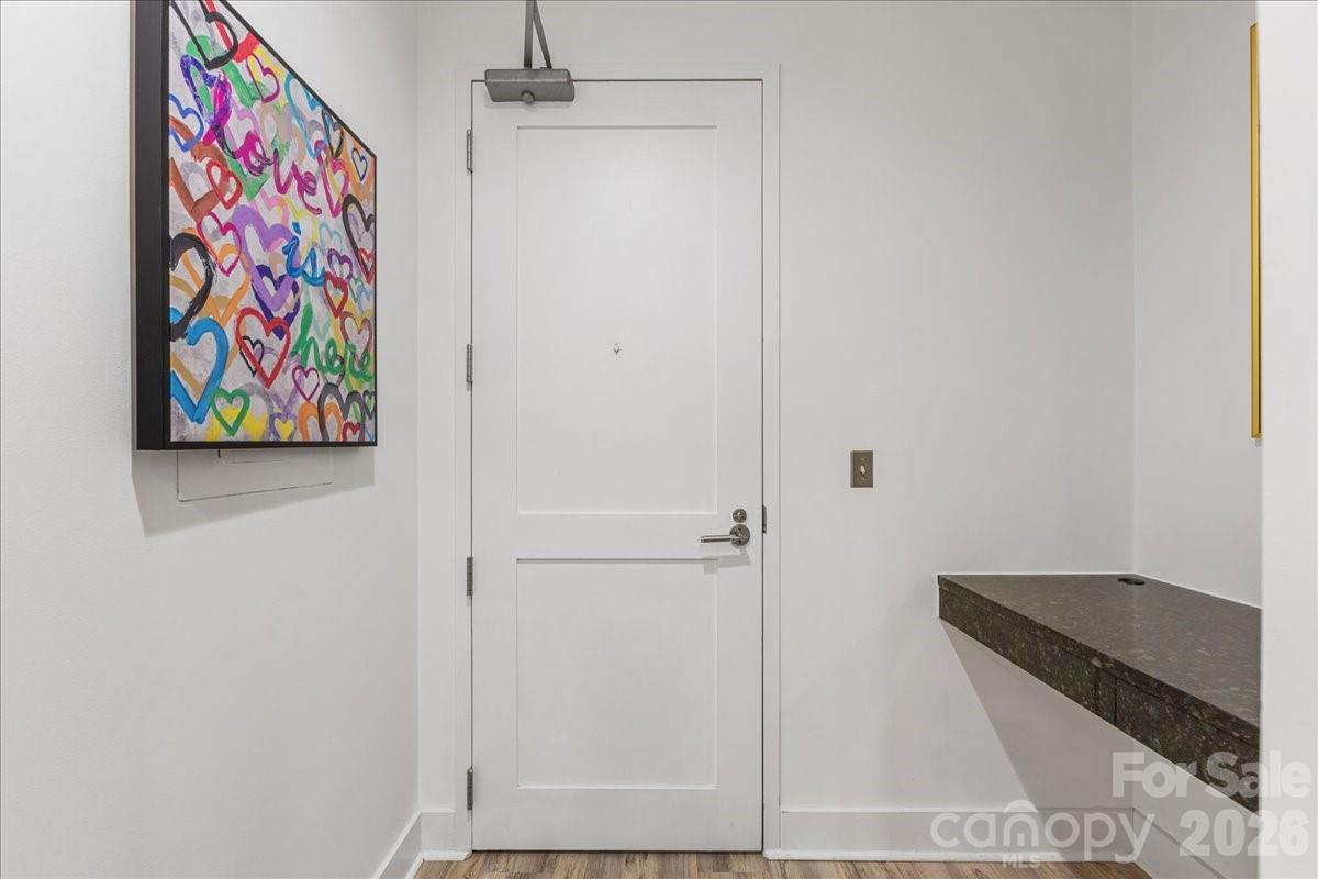 1133 Metropolitan Avenue Unit: 211