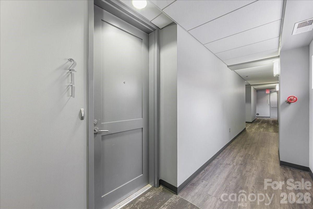 1133 Metropolitan Avenue Unit: 211