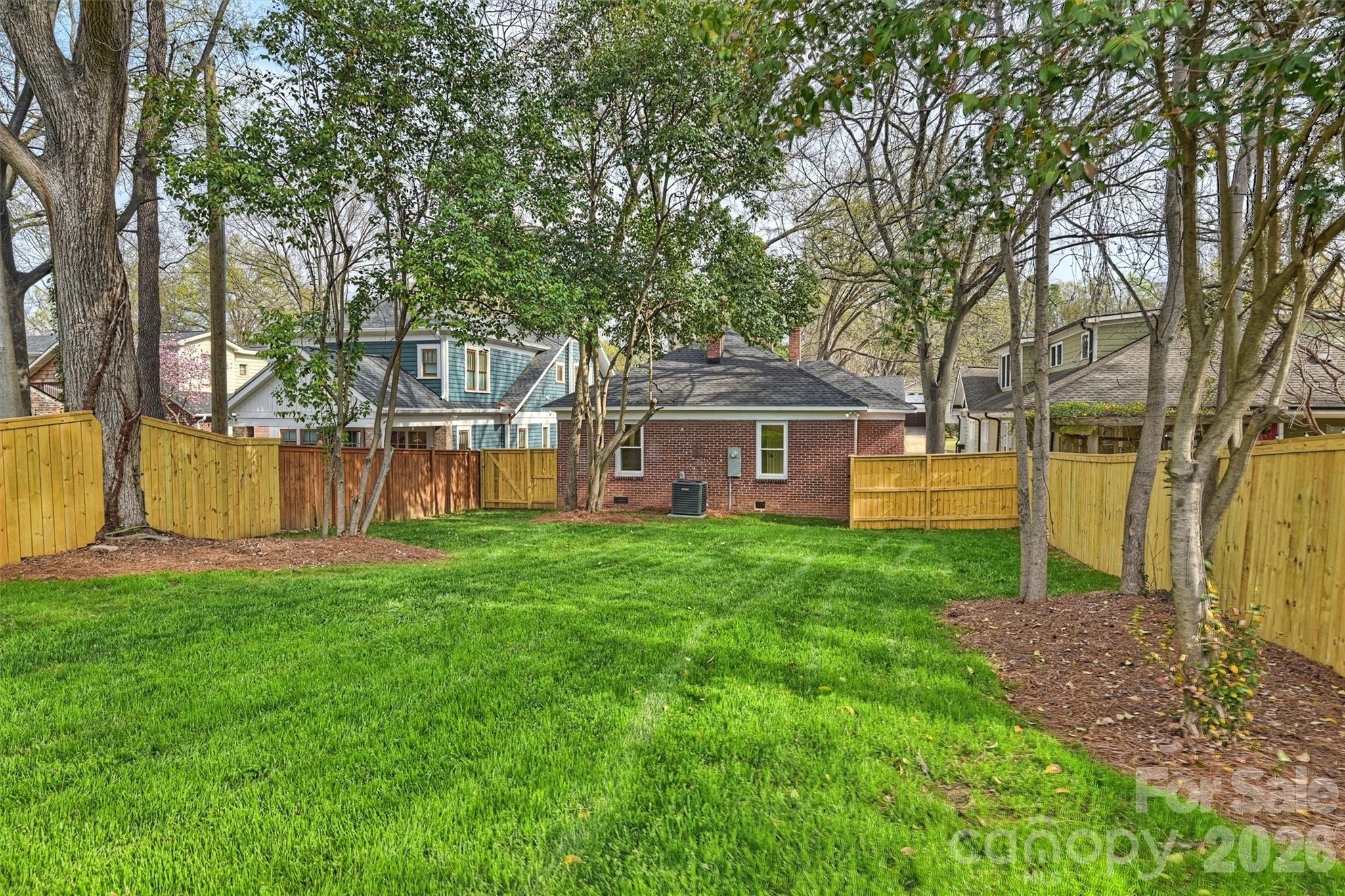 321 W Kingston Avenue