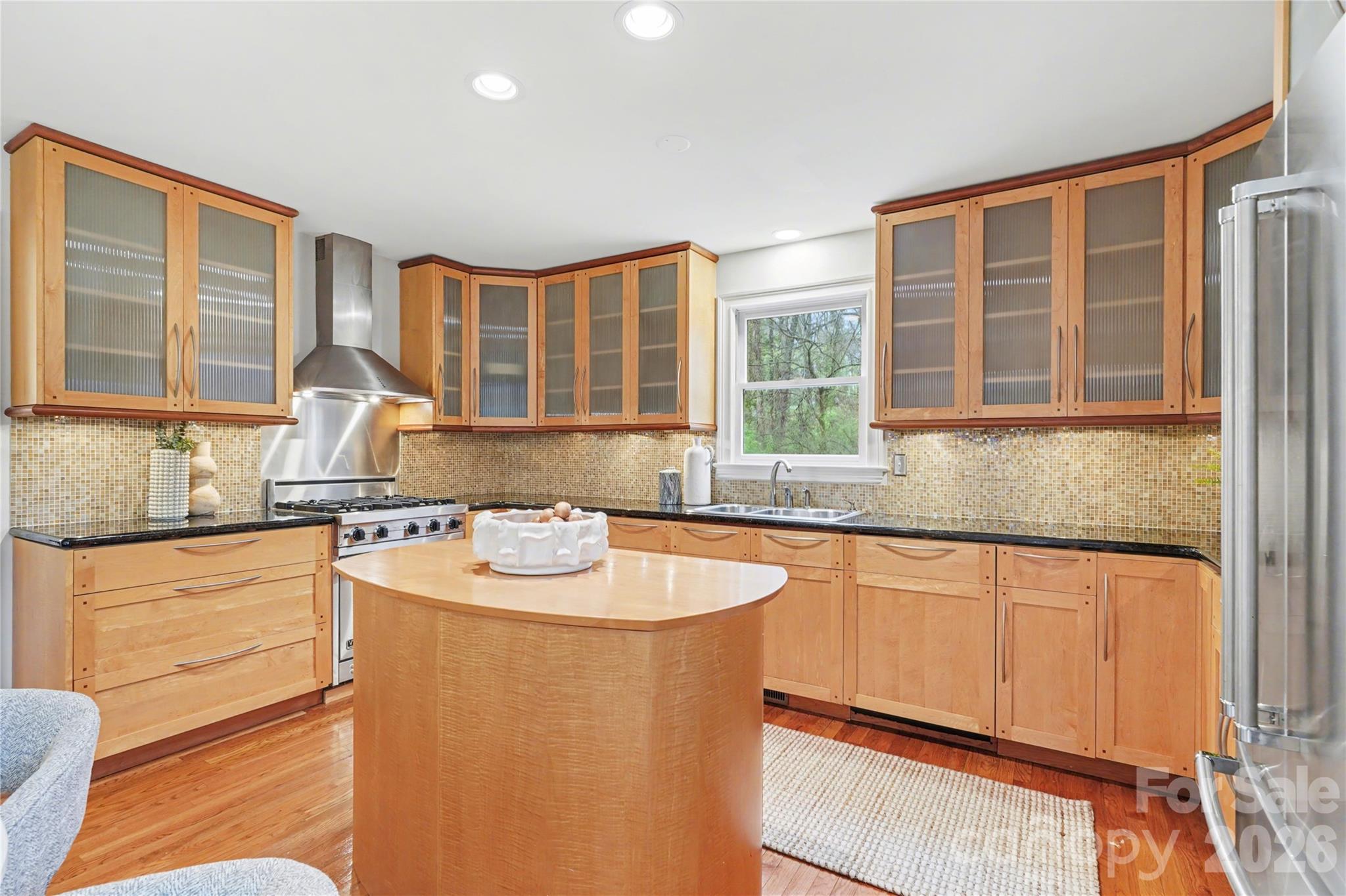 901 Shady Bluff Drive