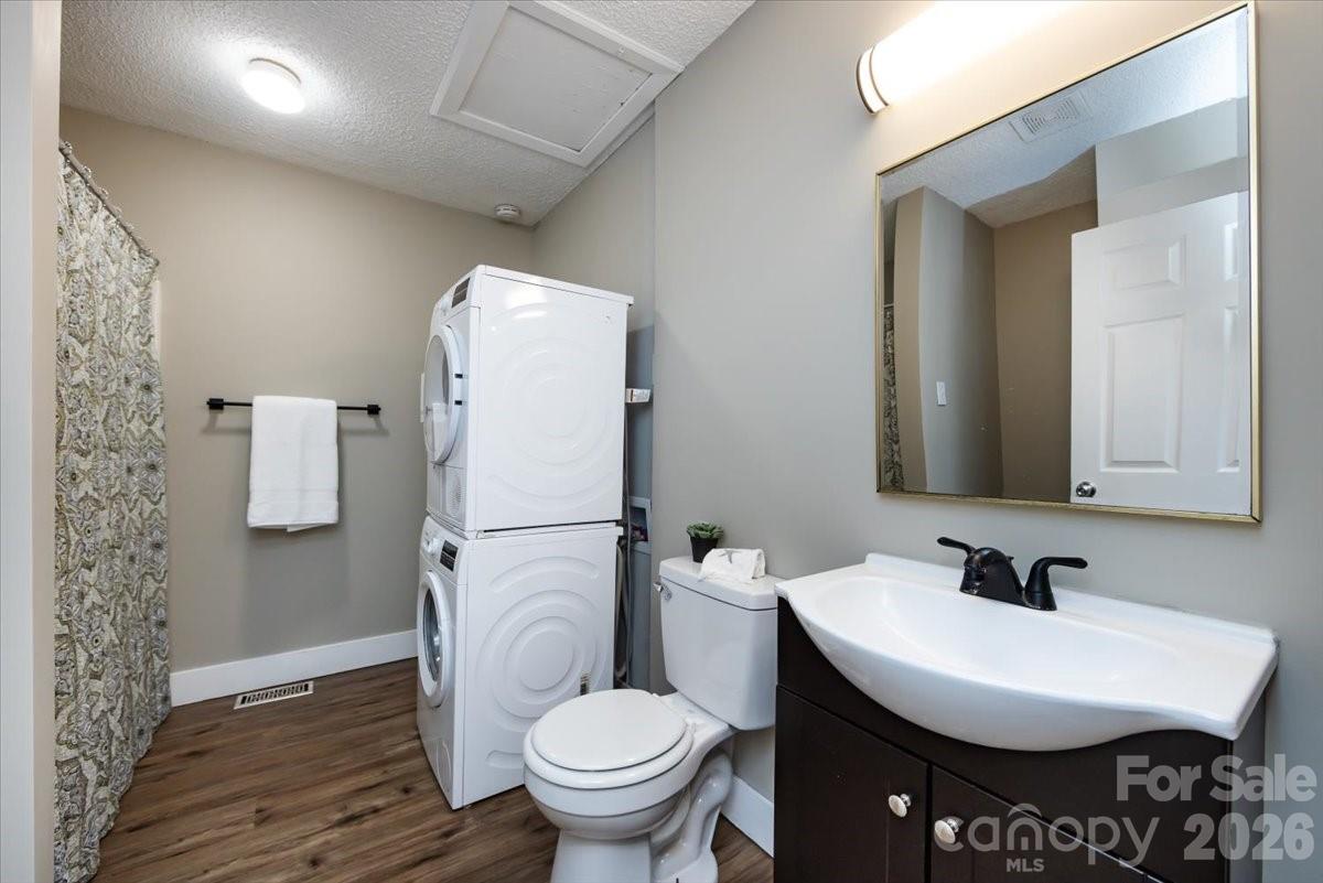 406 Robinson Clemmer Road