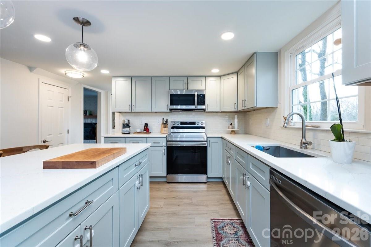 7142 Cardigan Avenue