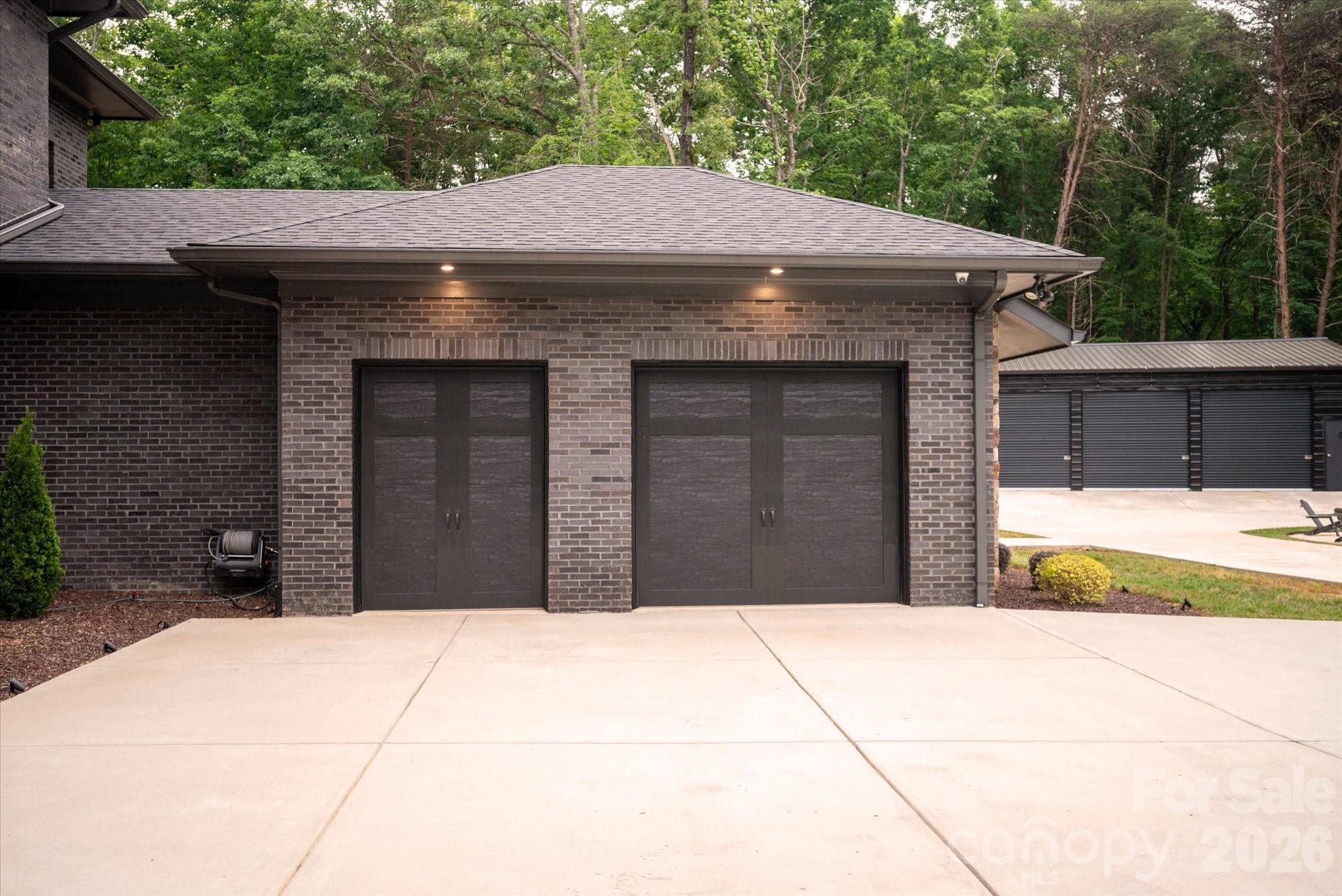 3020 Brooks Mill Lane