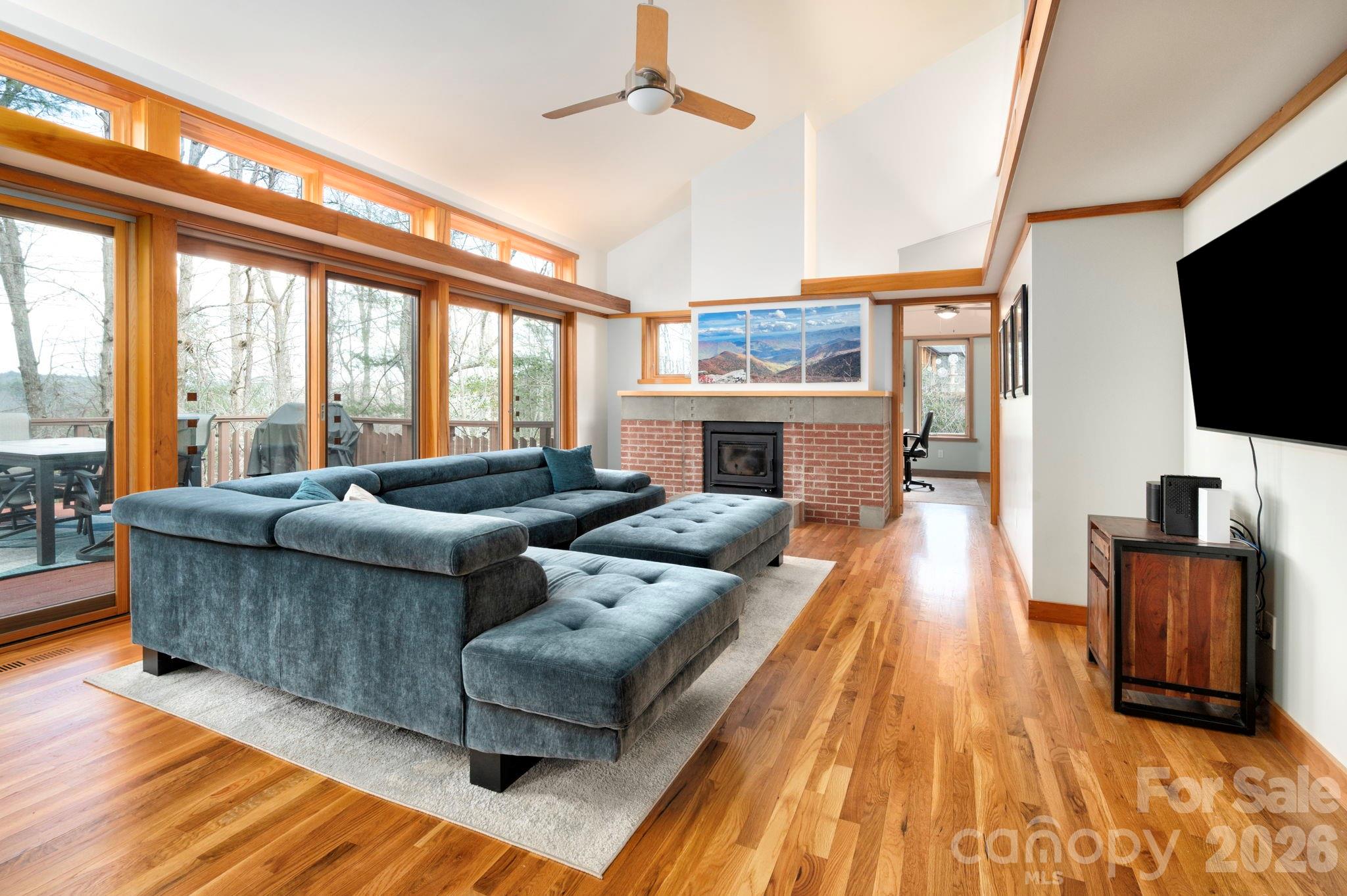 521 Wood Thrush Court