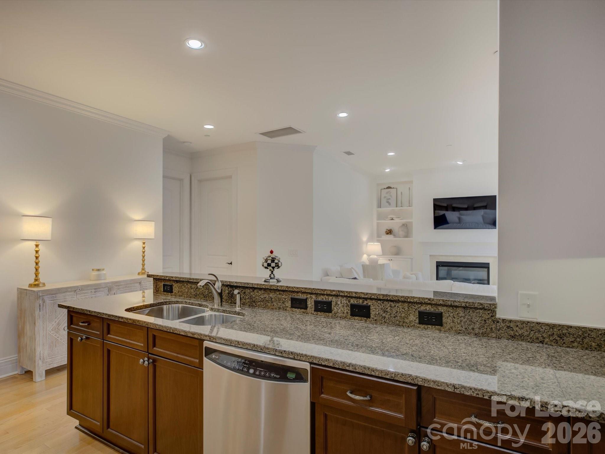 3278 Park Road