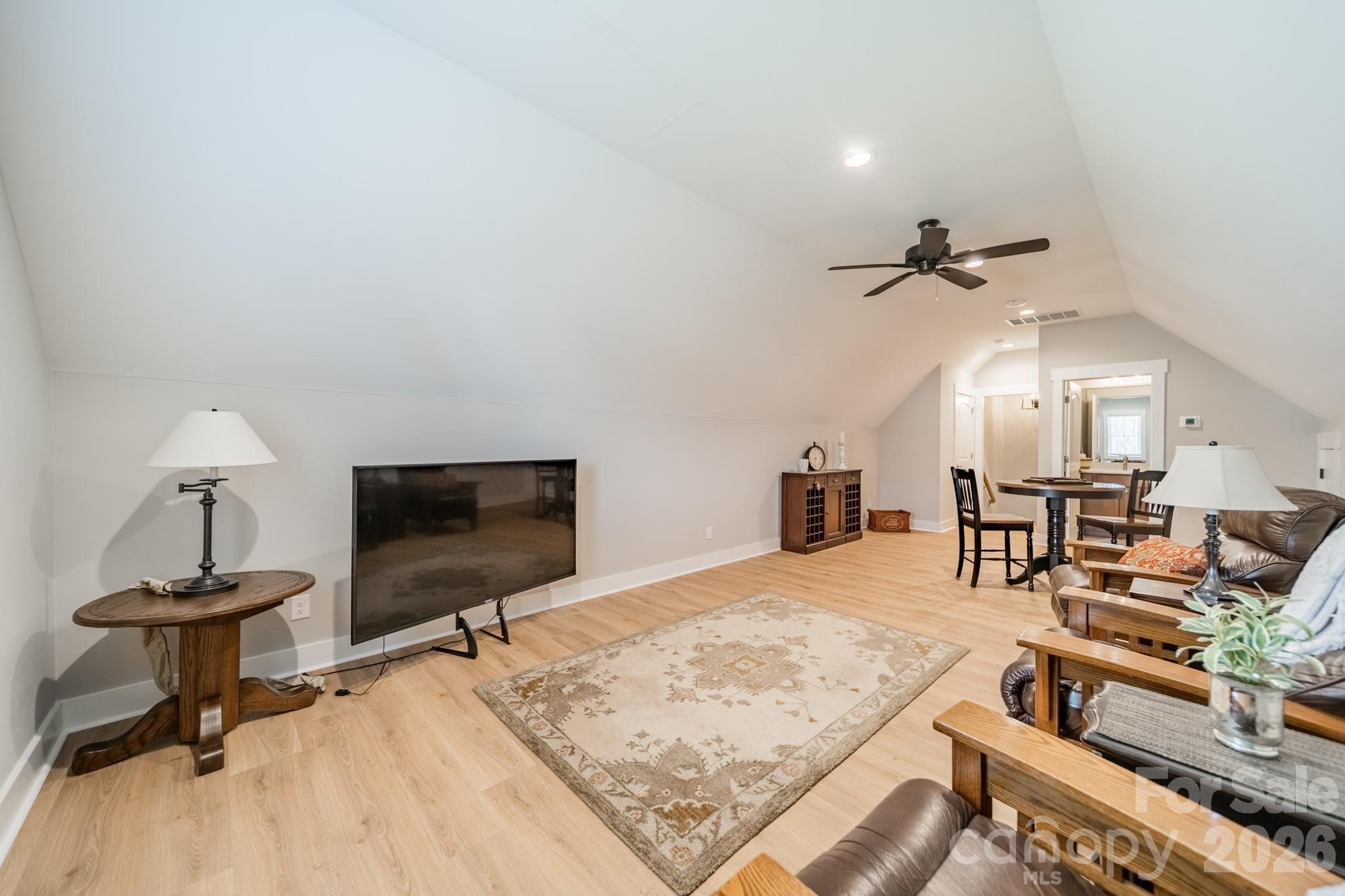 441 Edmunds Lane