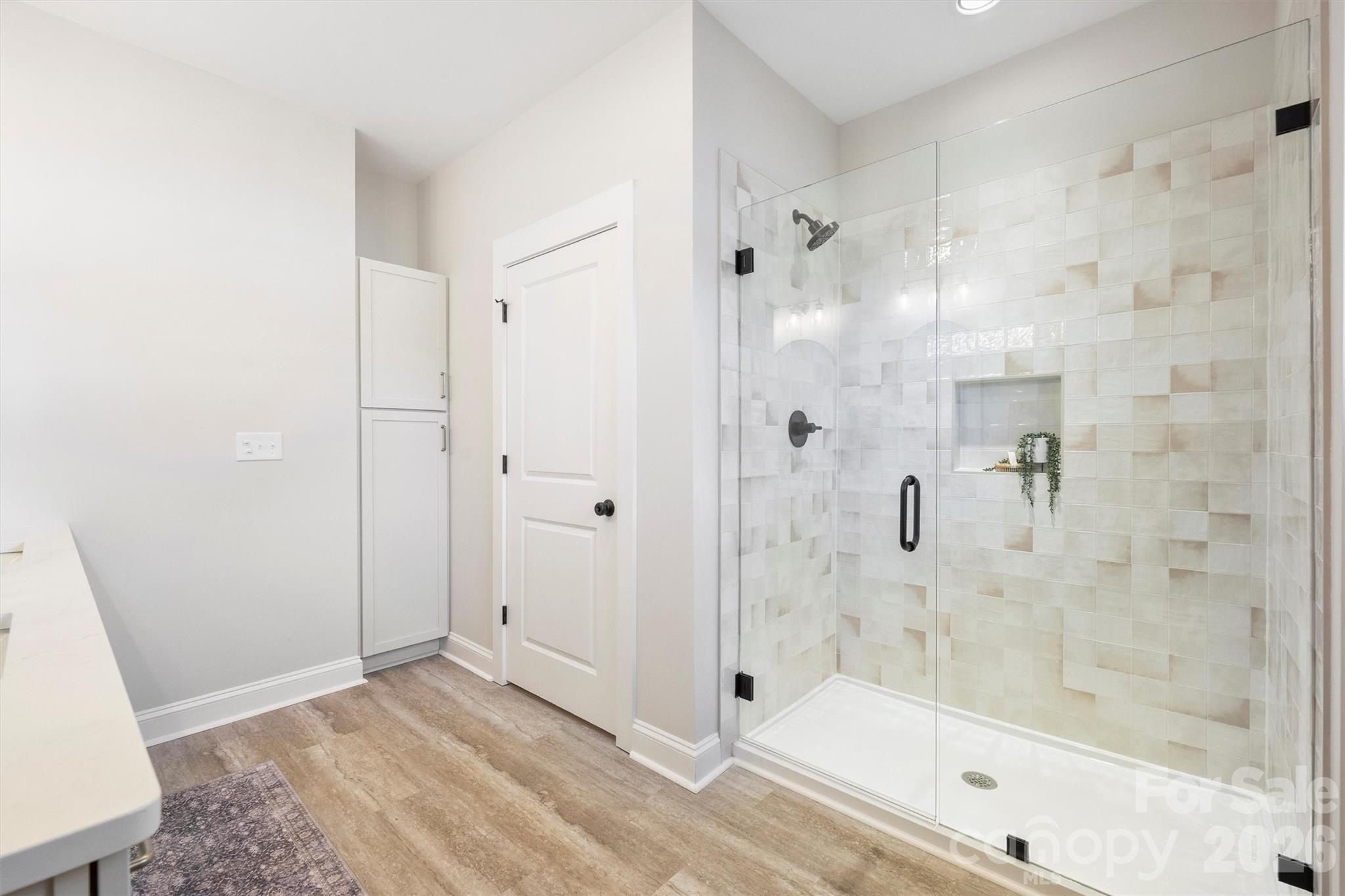 2307 Lee Lawing Road