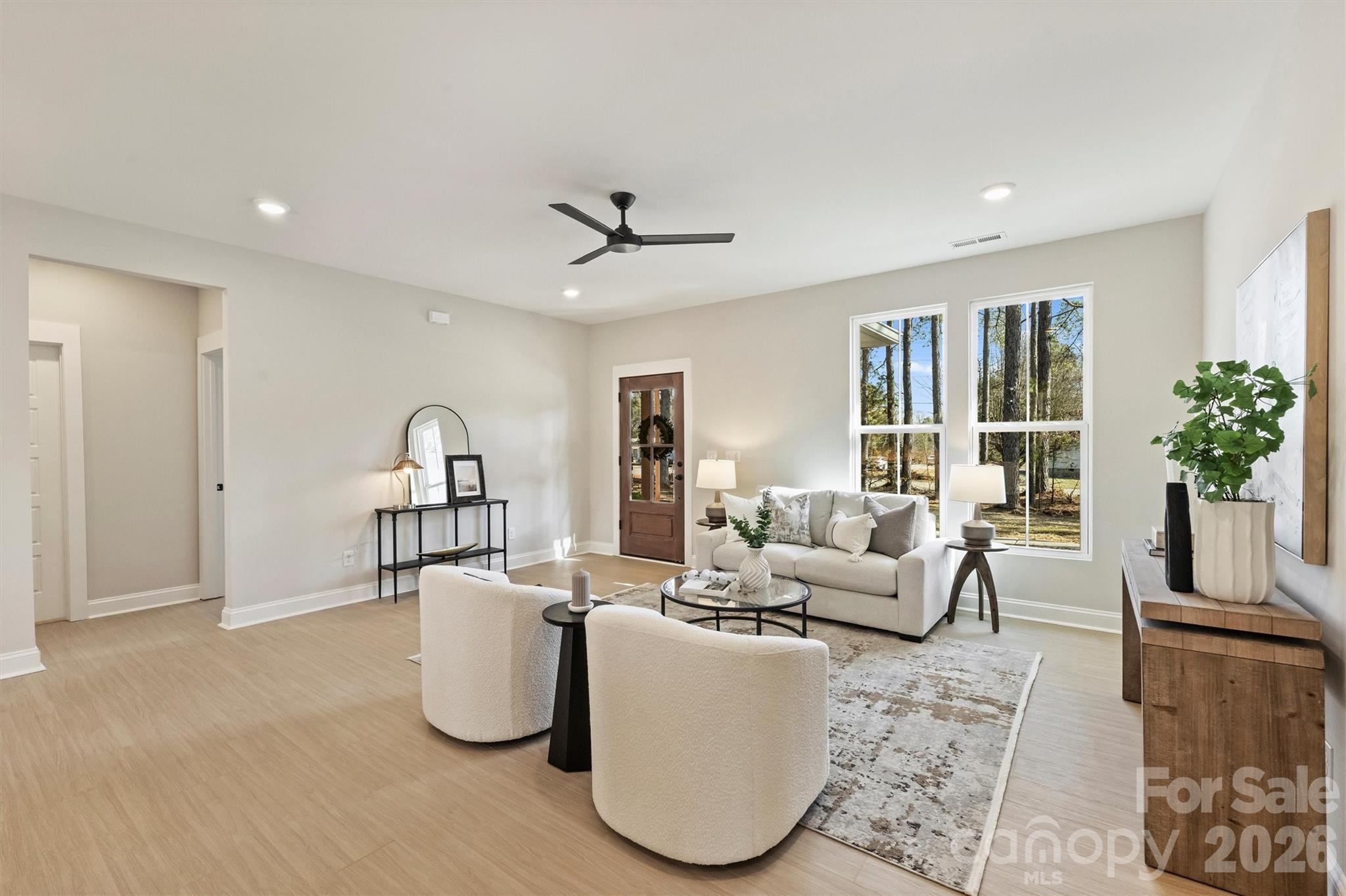 2295 Lee Lawing Road