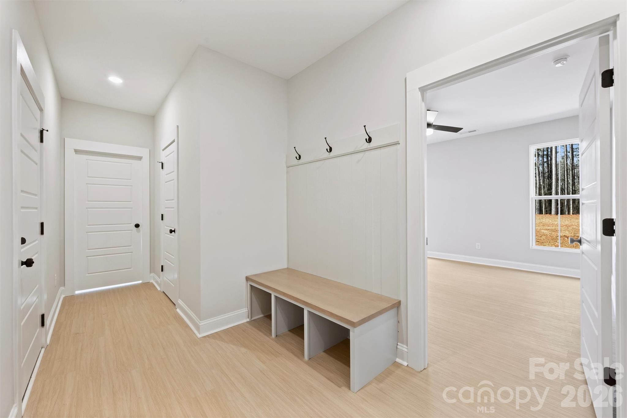 2295 Lee Lawing Road