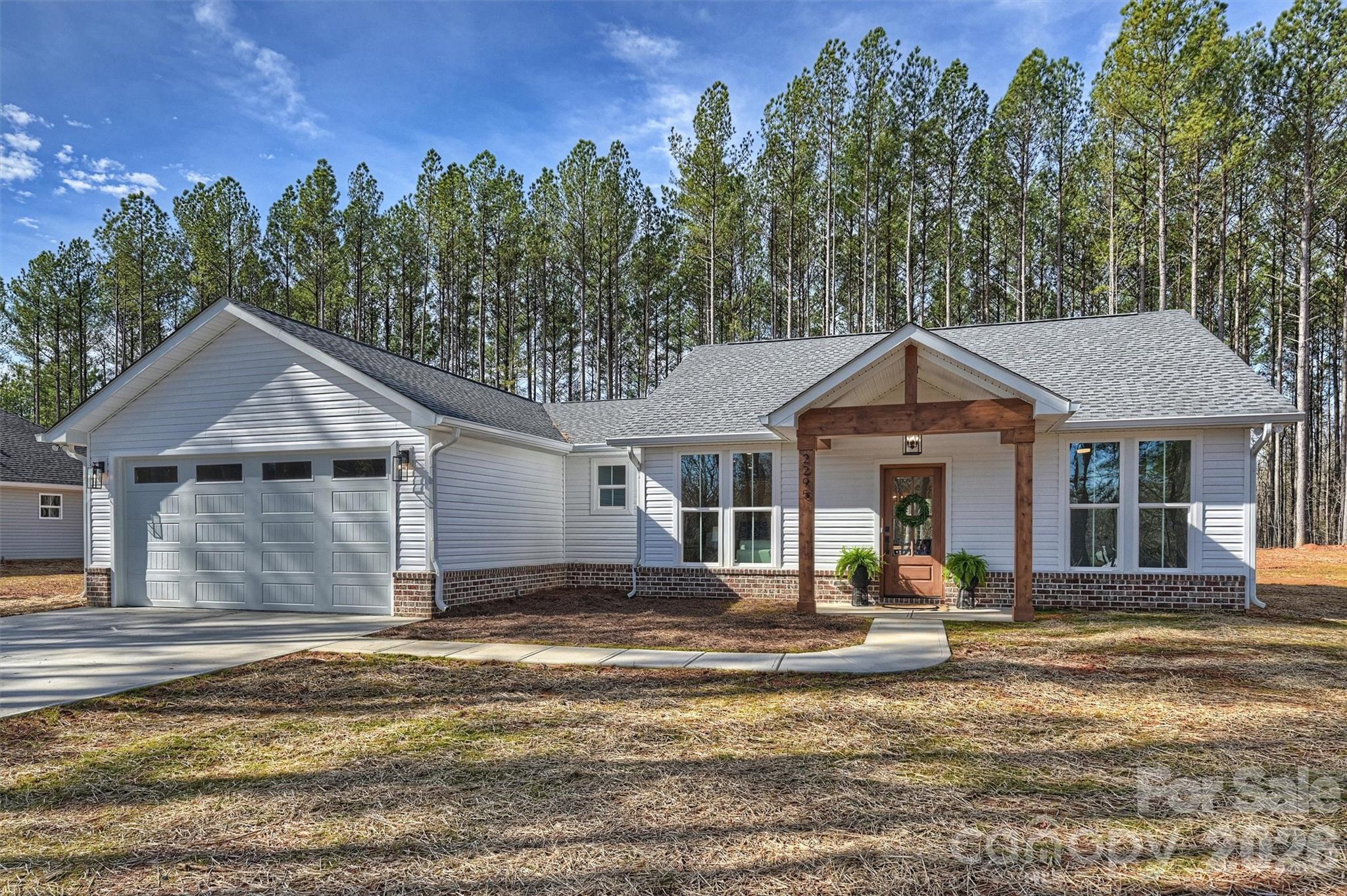 2295 Lee Lawing Road