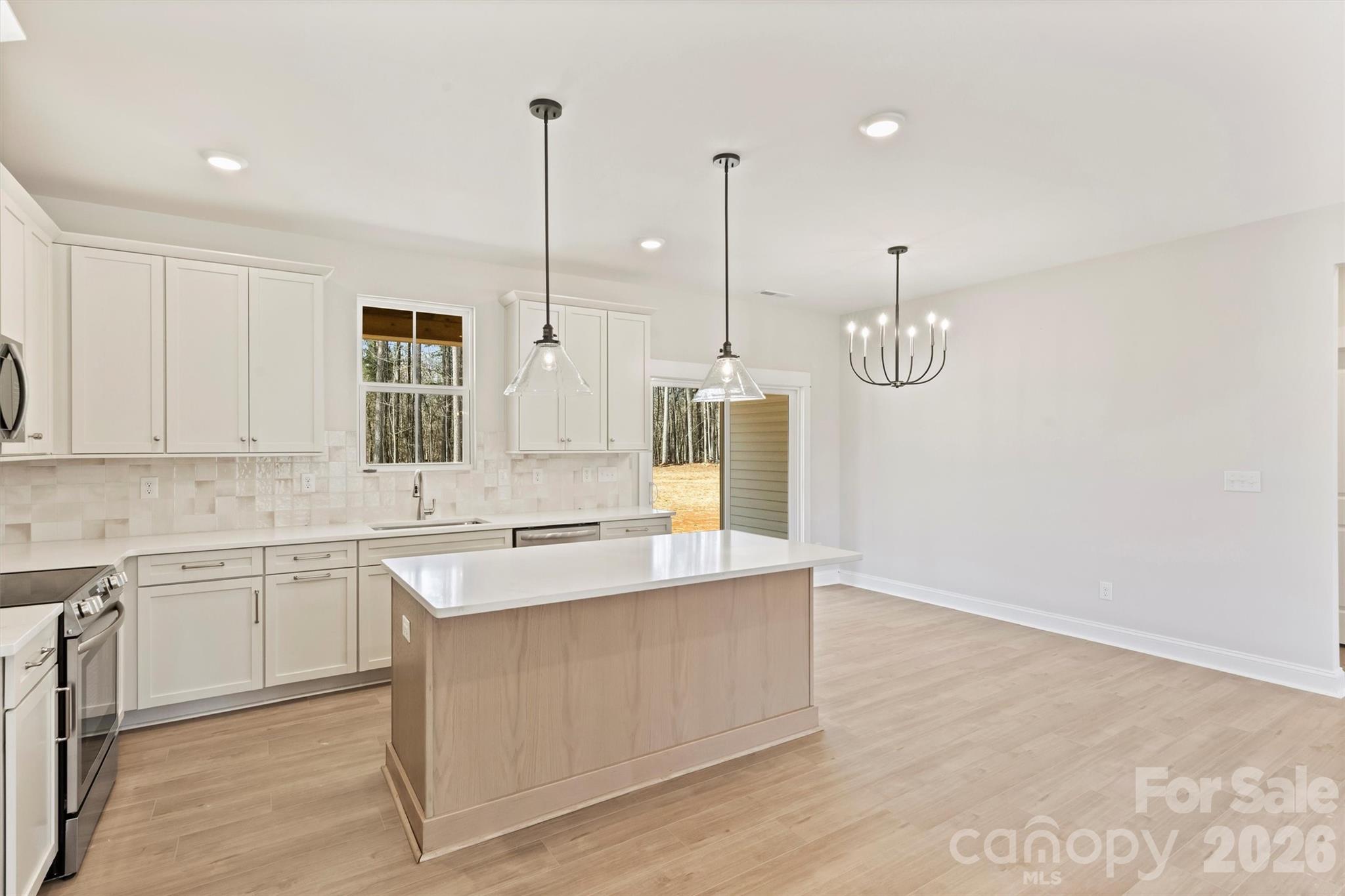 2279 Lee Lawing Road