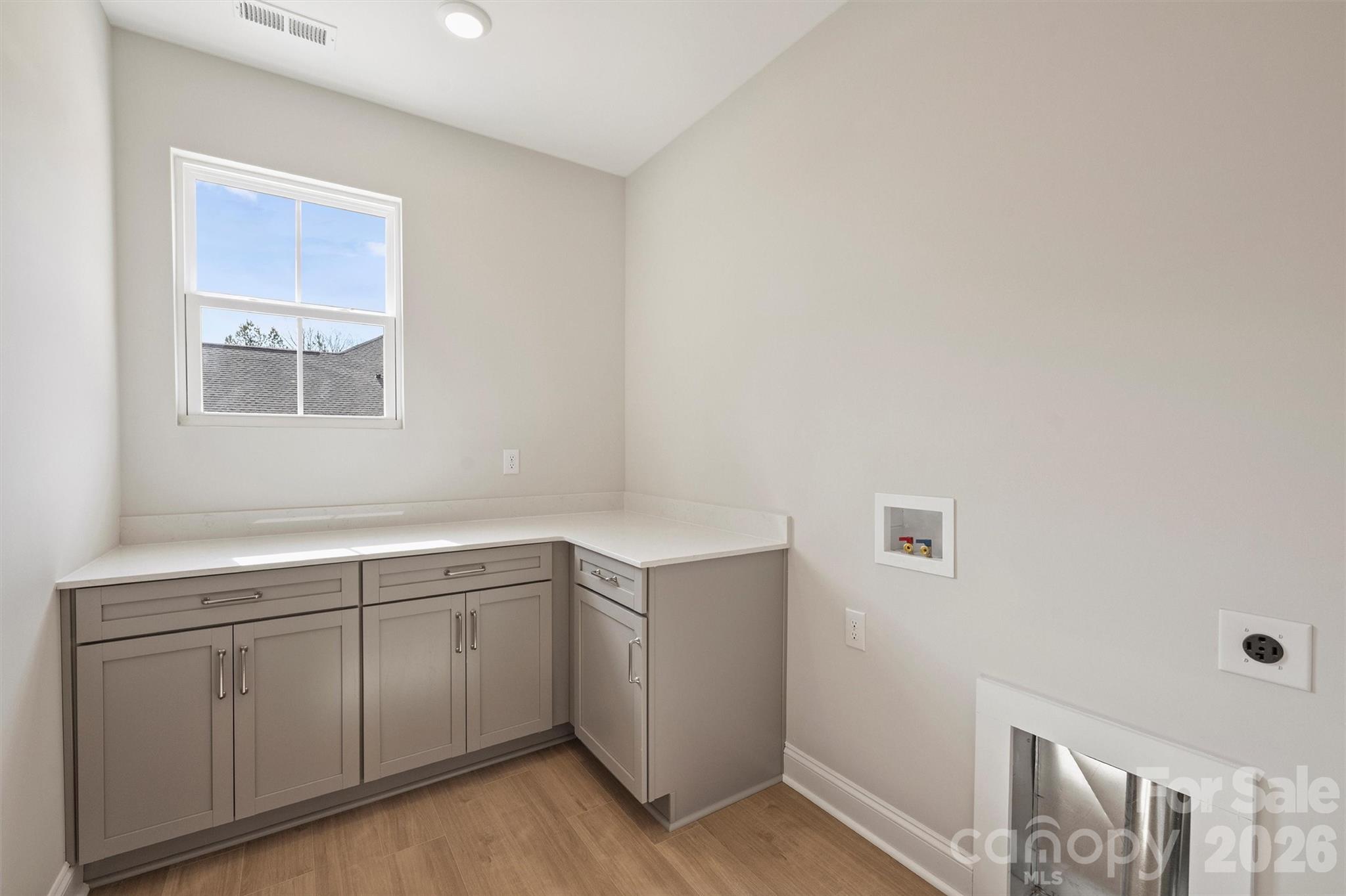 2279 Lee Lawing Road