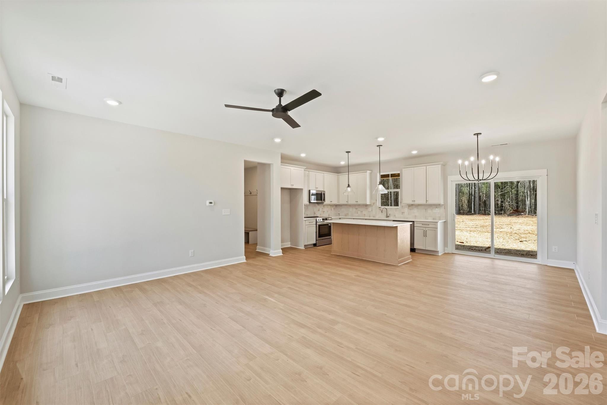 2279 Lee Lawing Road