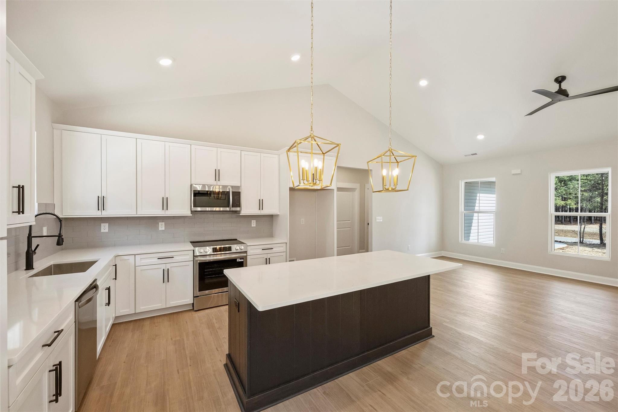 2271 Lee Lawing Road