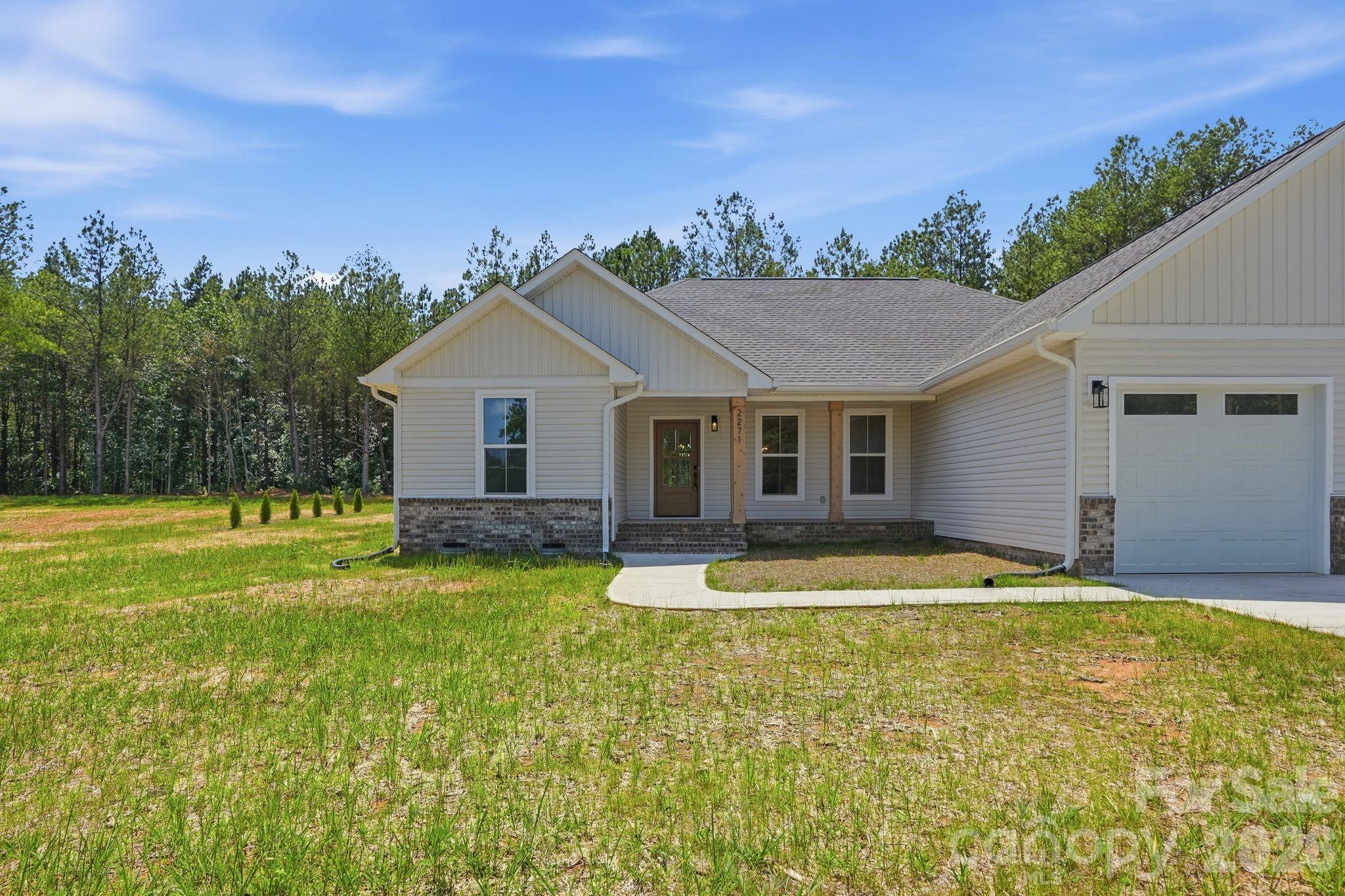 2271 Lee Lawing Road