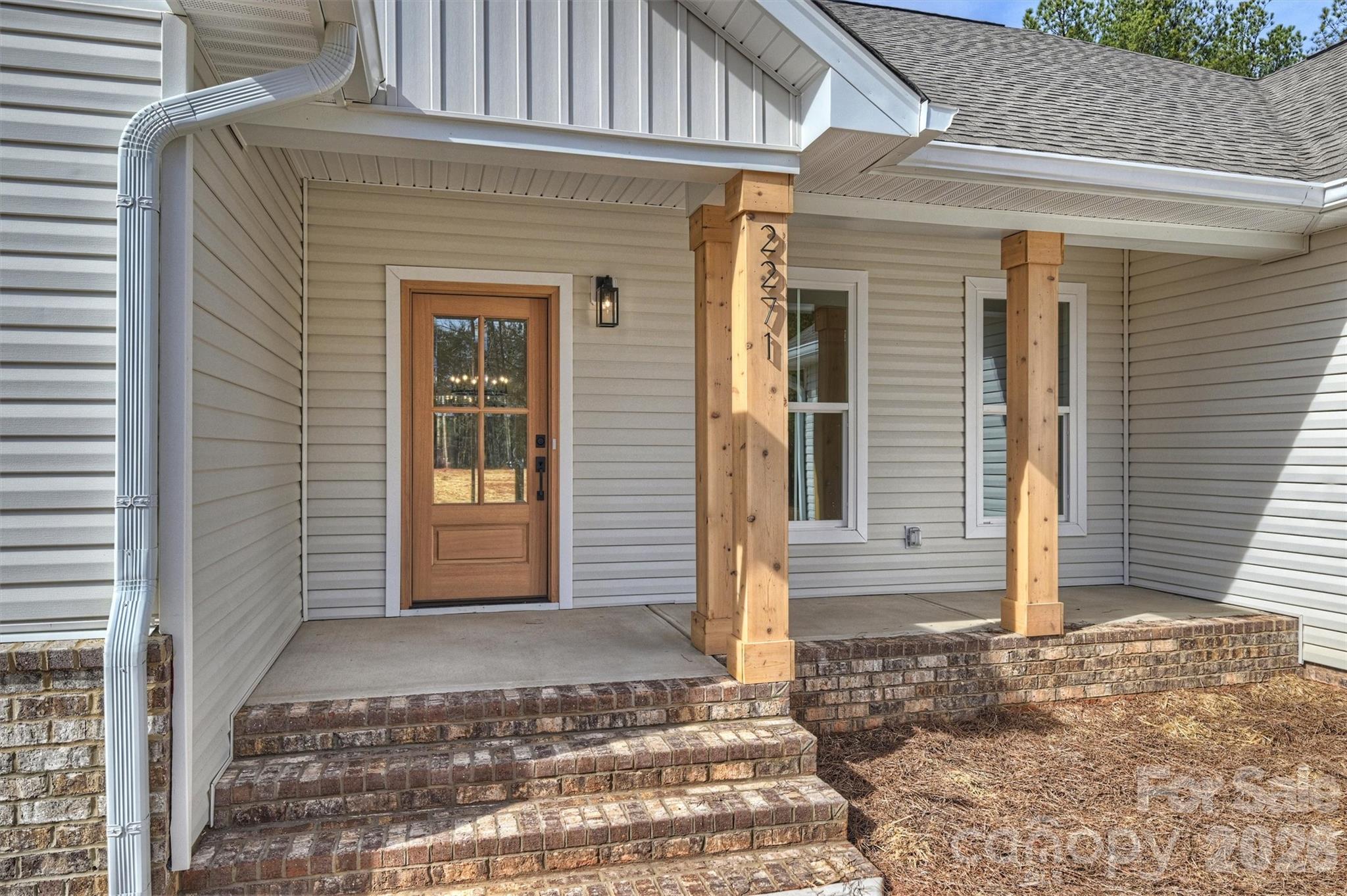 2271 Lee Lawing Road