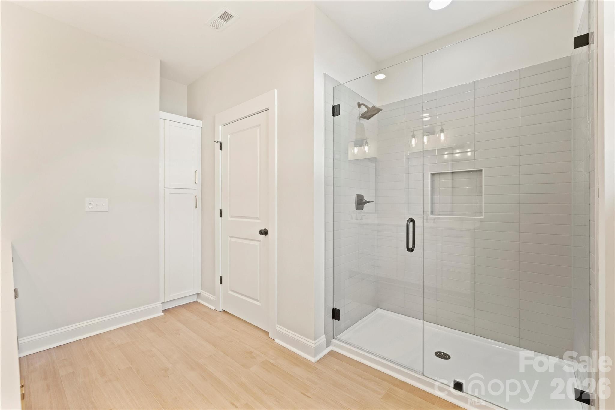 2271 Lee Lawing Road