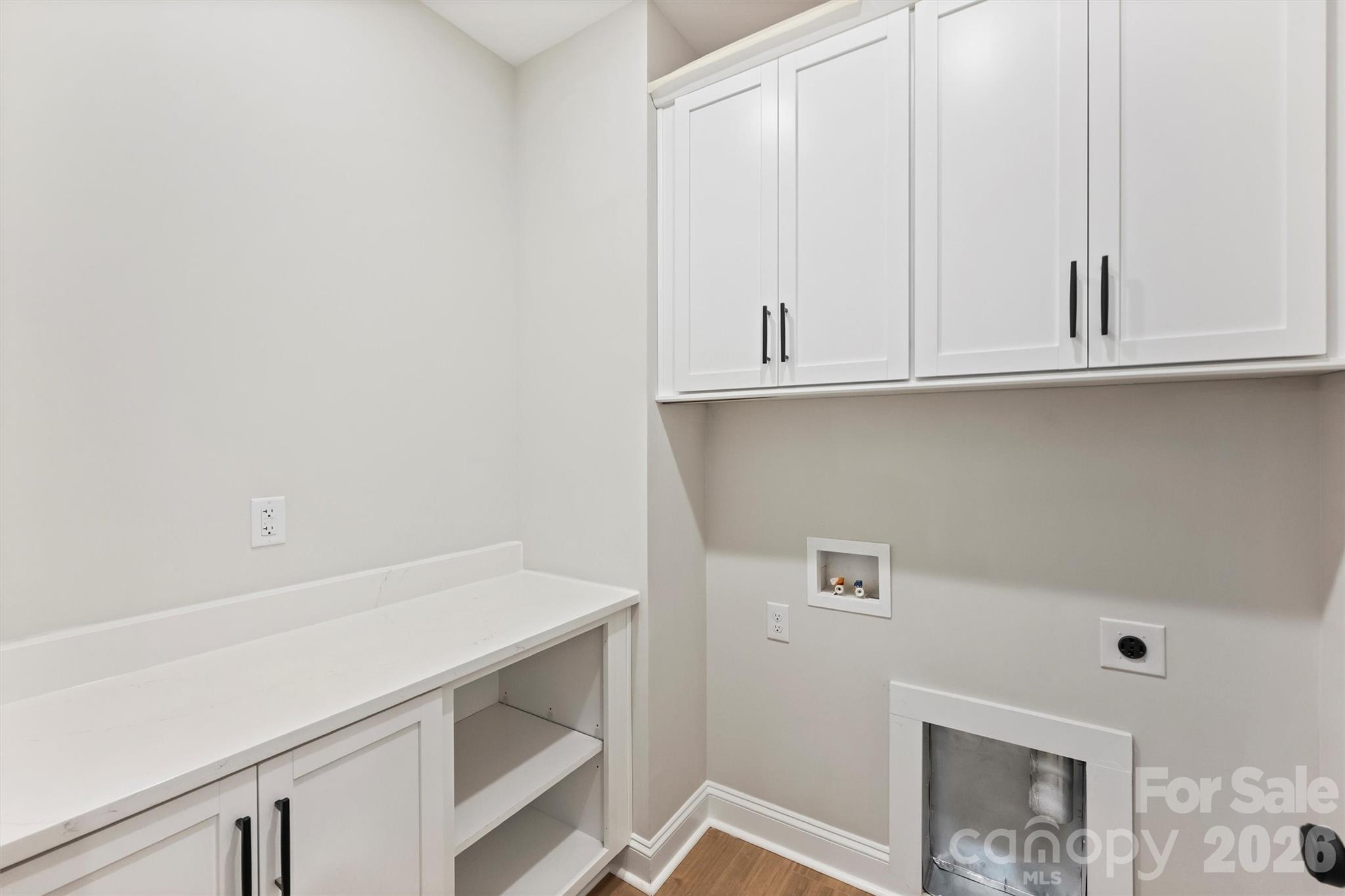 2271 Lee Lawing Road