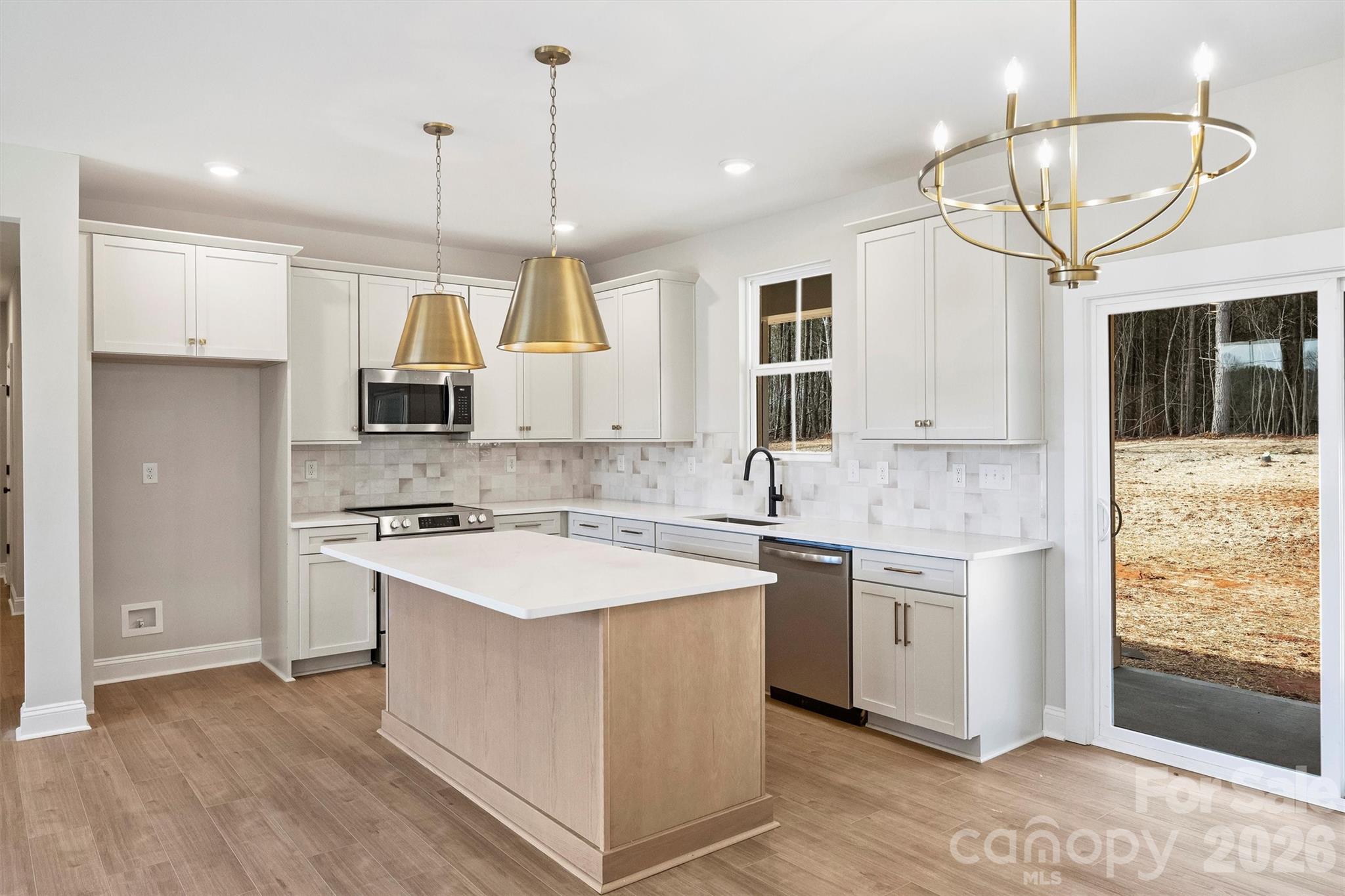 2263 Lee Lawing Road