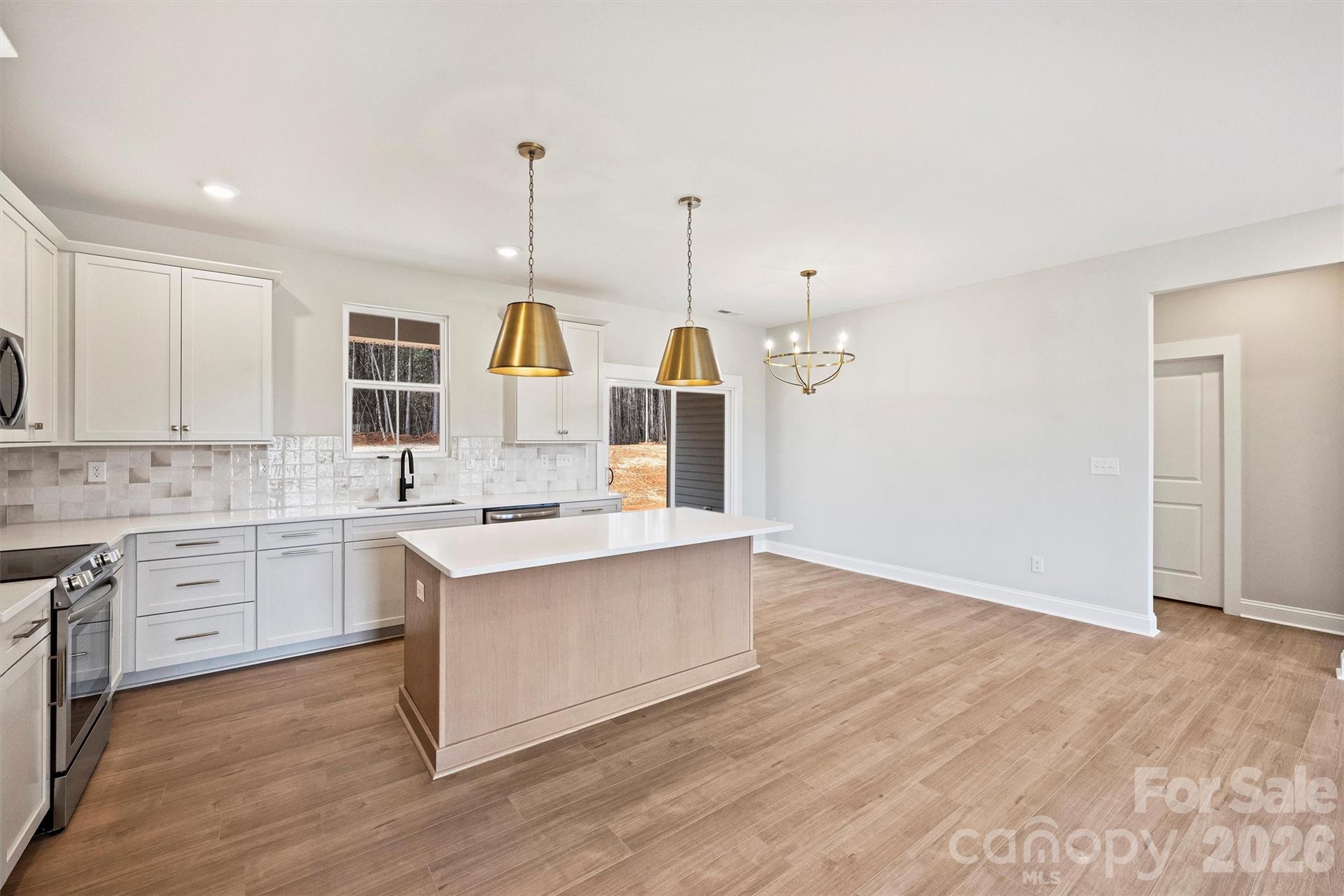 2263 Lee Lawing Road