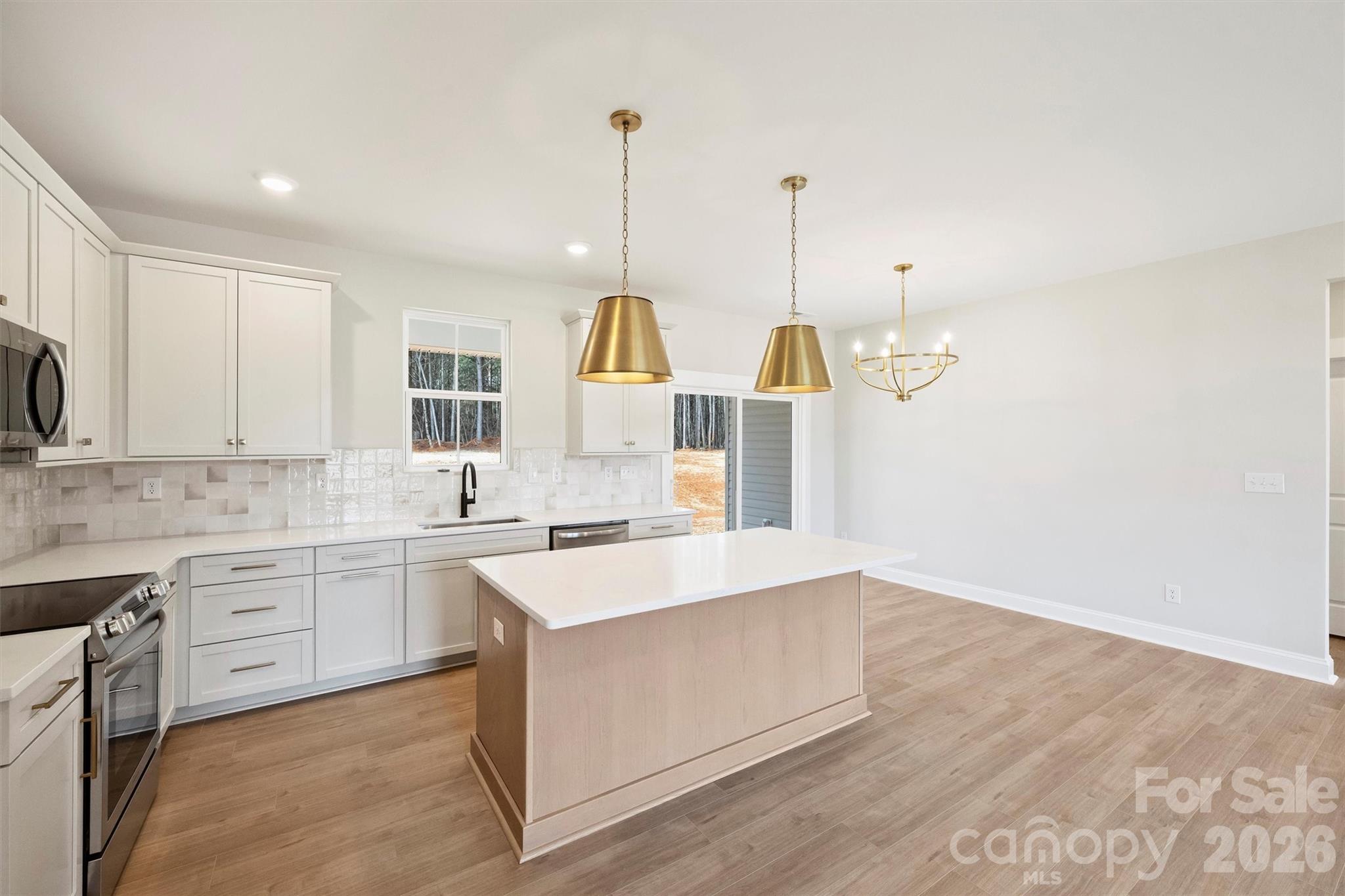 2263 Lee Lawing Road