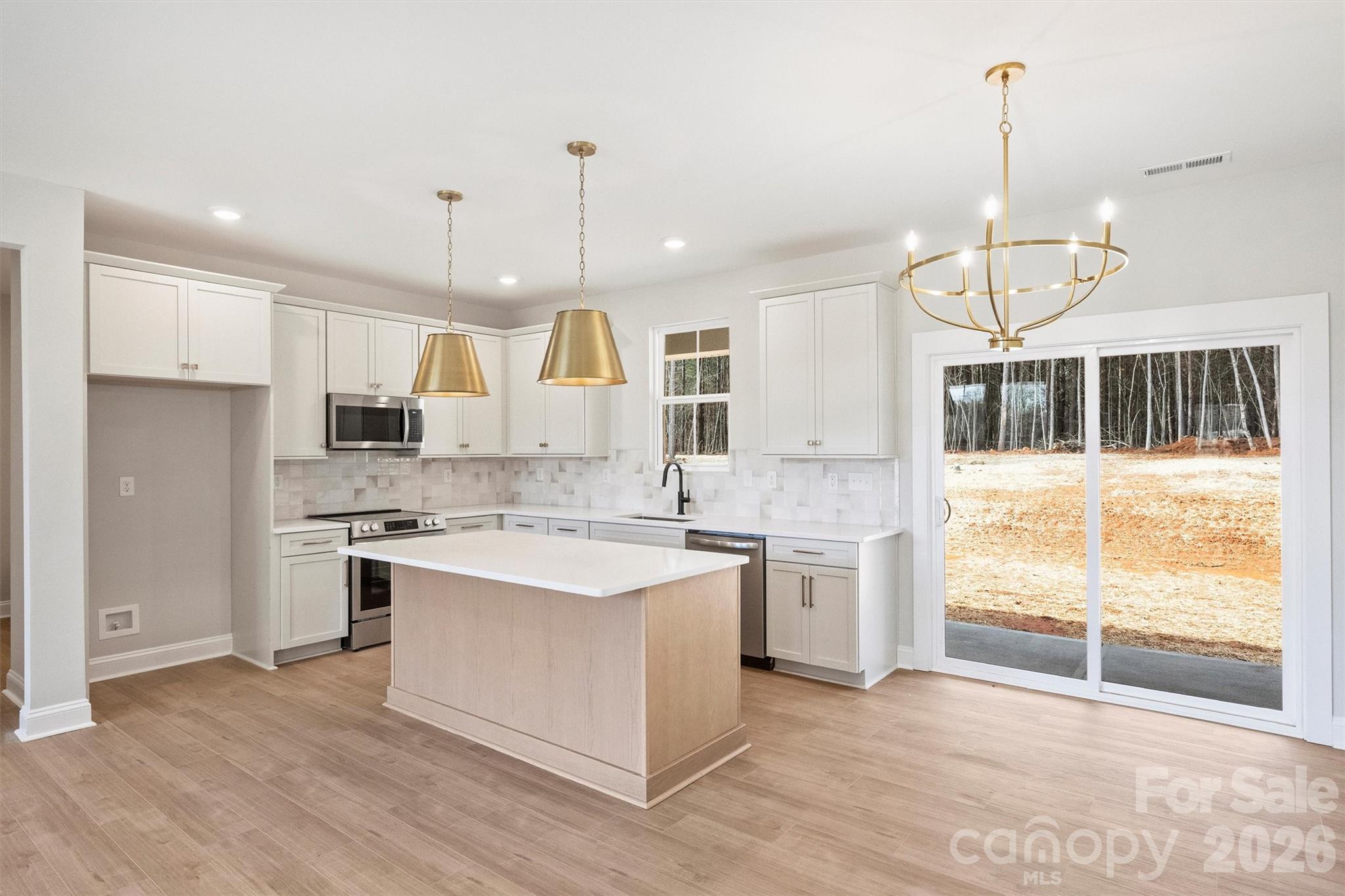 2263 Lee Lawing Road