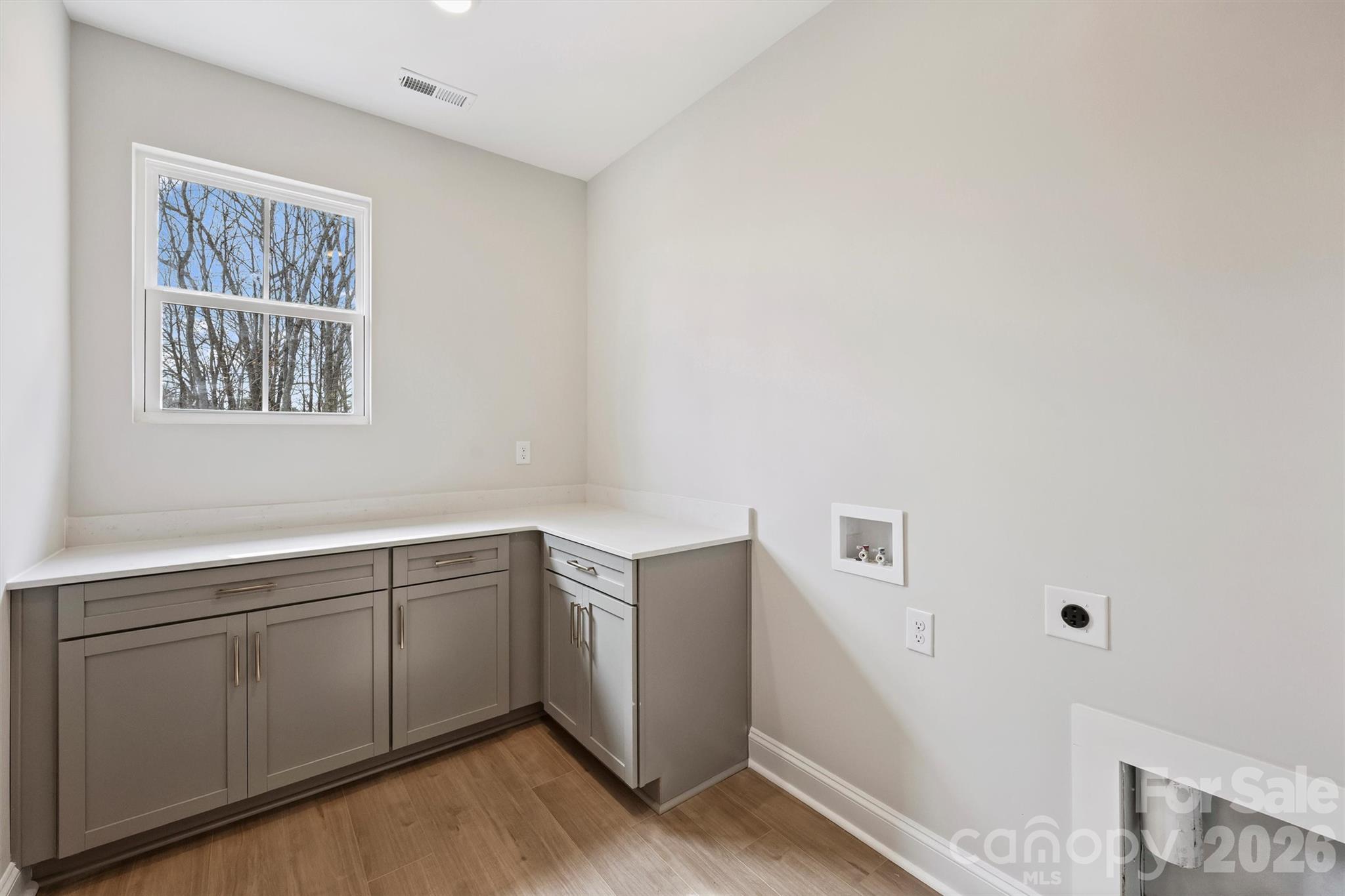 2263 Lee Lawing Road