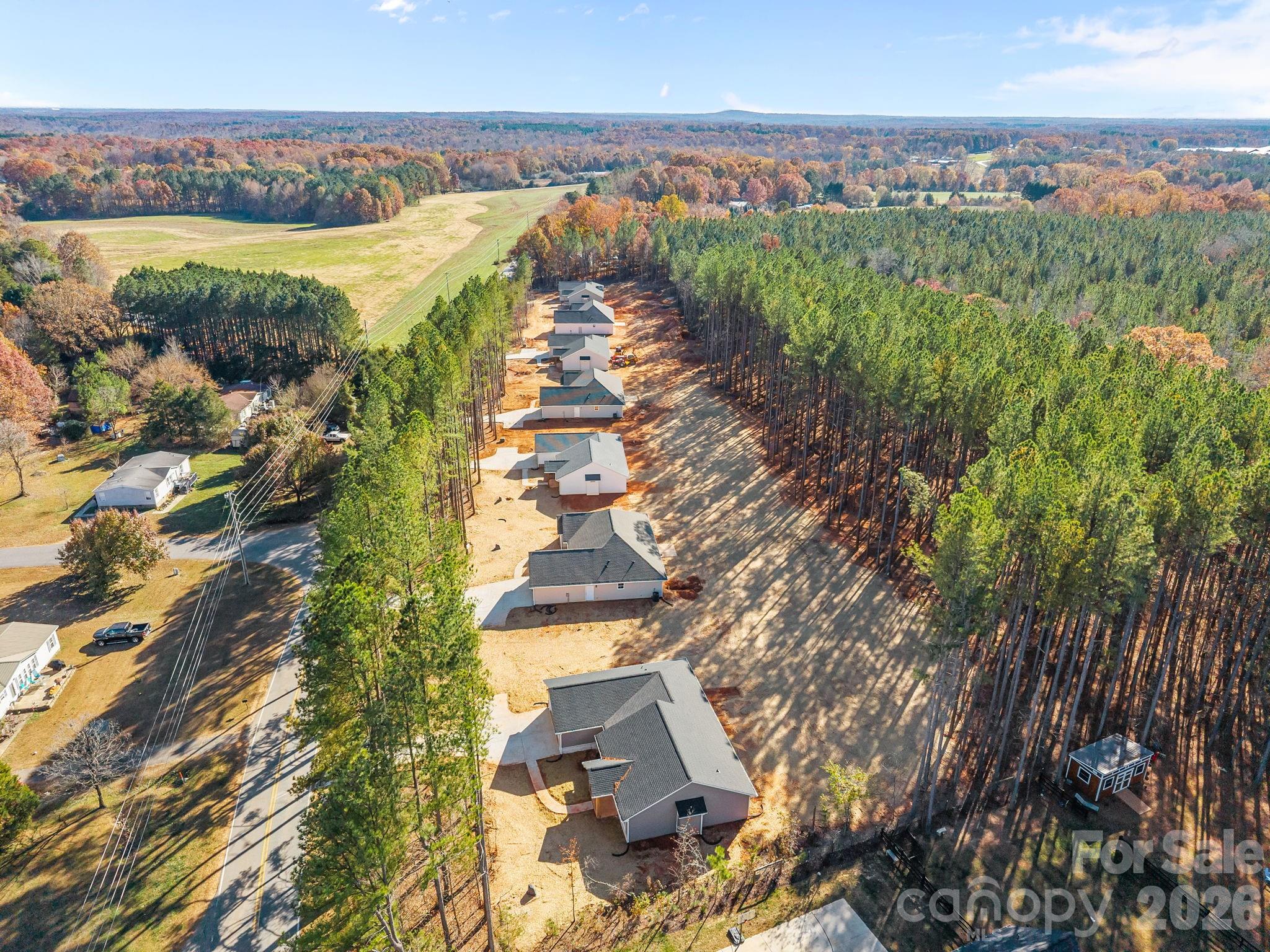 2319 Lee Lawing Road