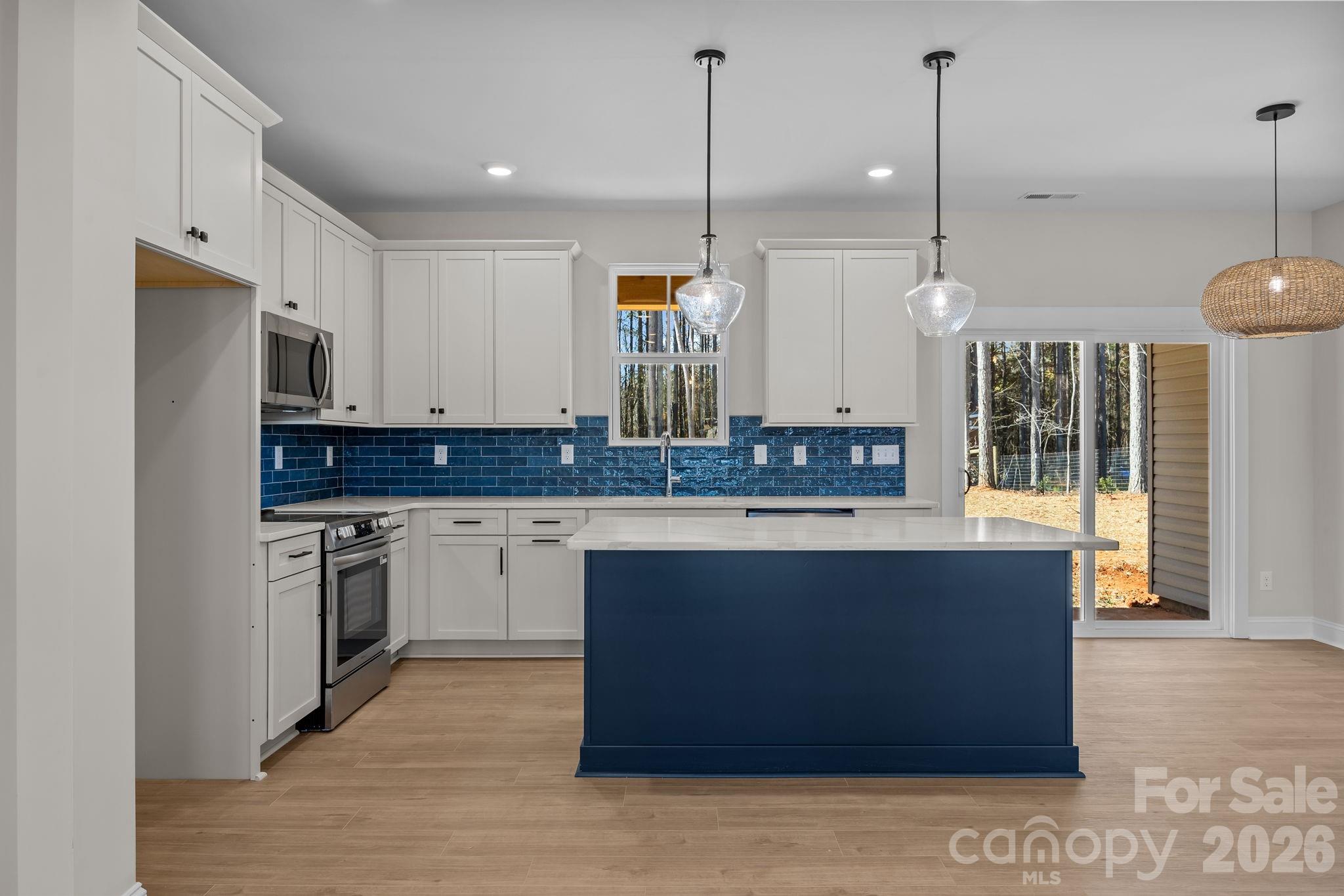 2319 Lee Lawing Road