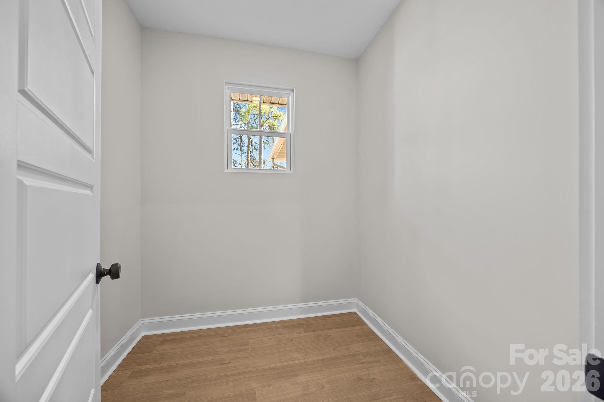 2319 Lee Lawing Road