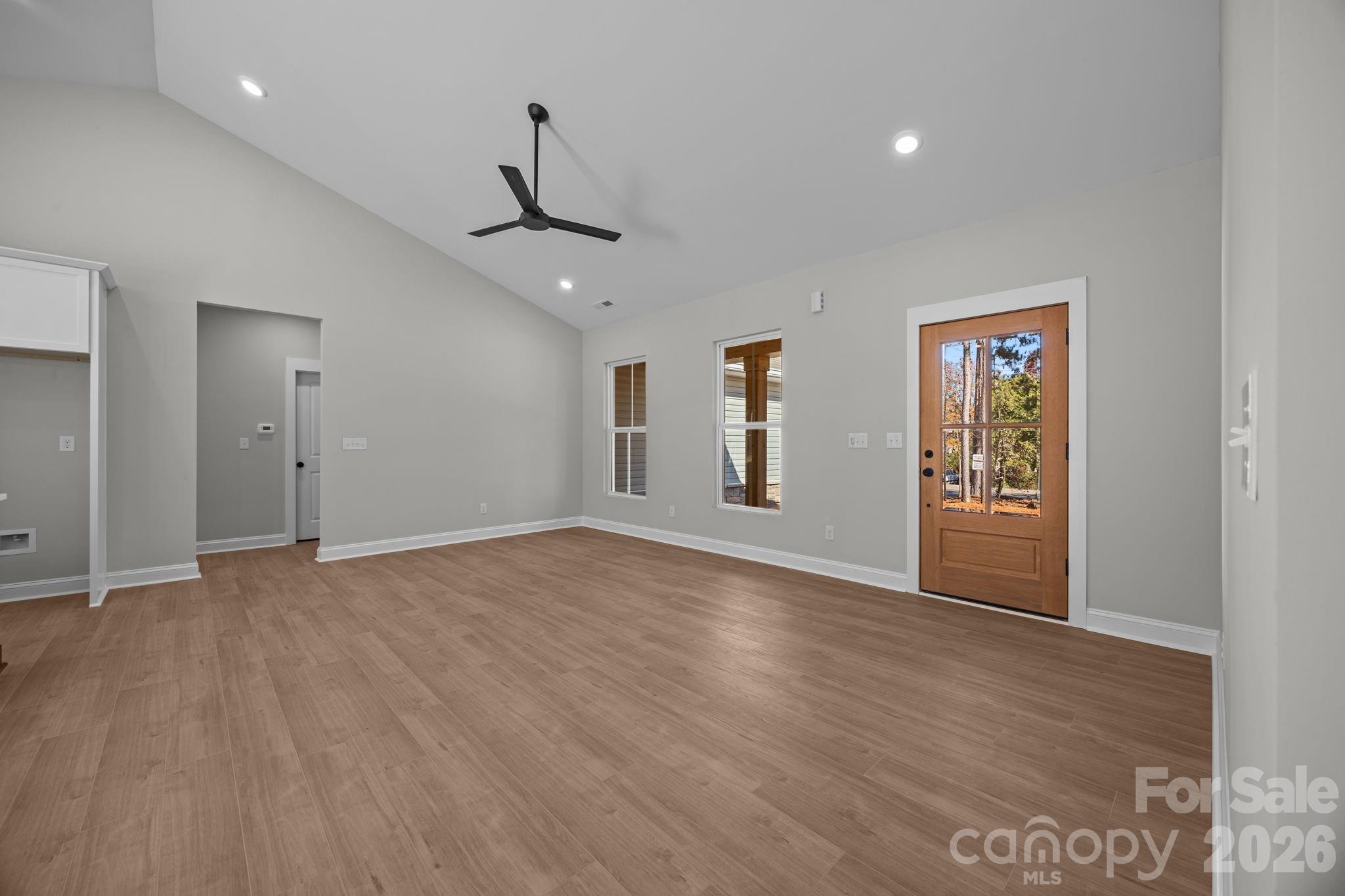 2287 Lee Lawing Road