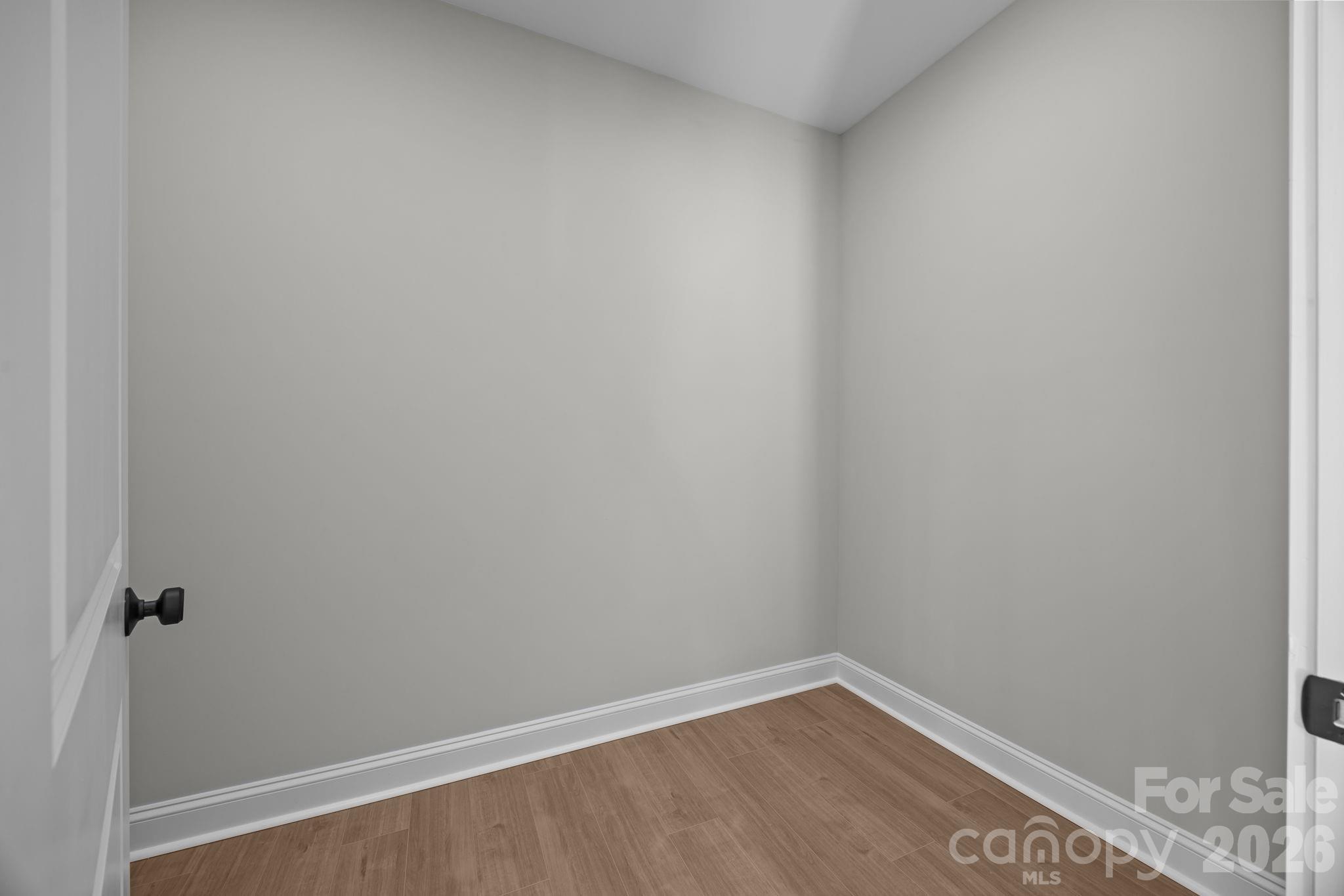 2287 Lee Lawing Road