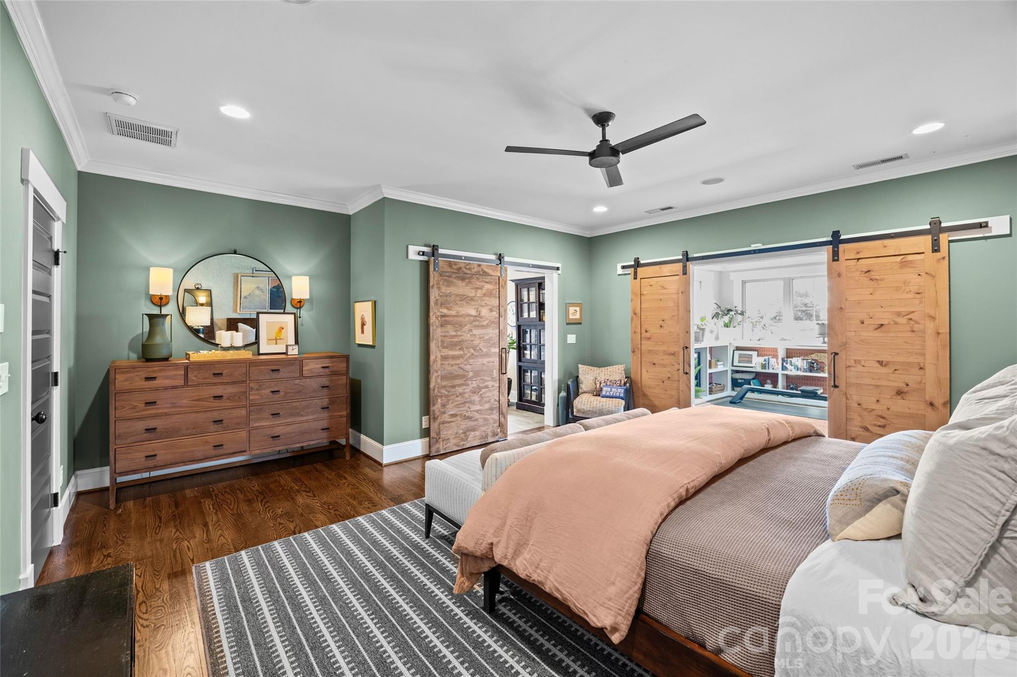 1817 Nassau Boulevard