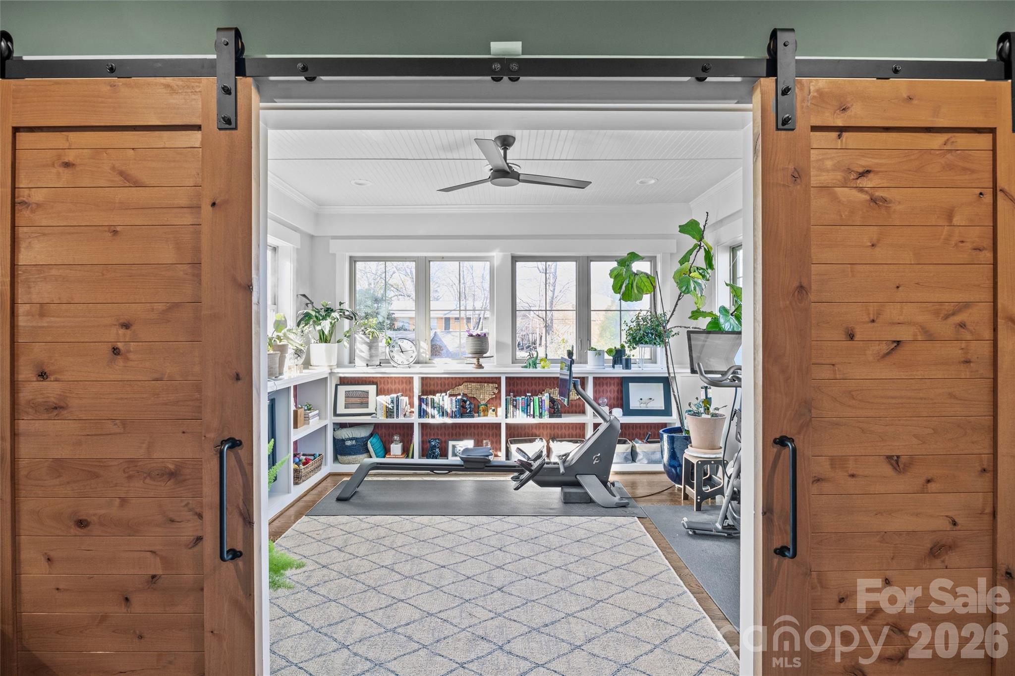 1817 Nassau Boulevard