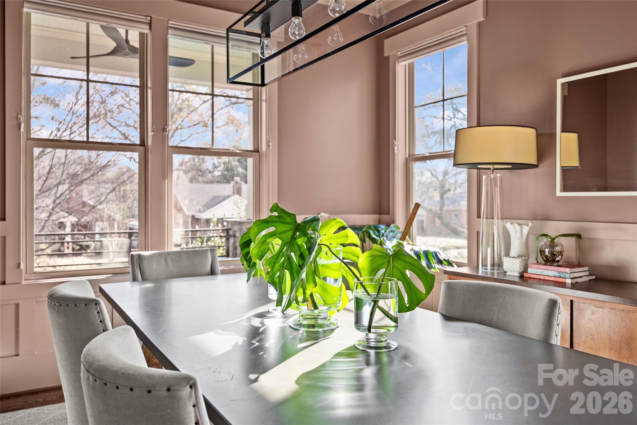 1817 Nassau Boulevard