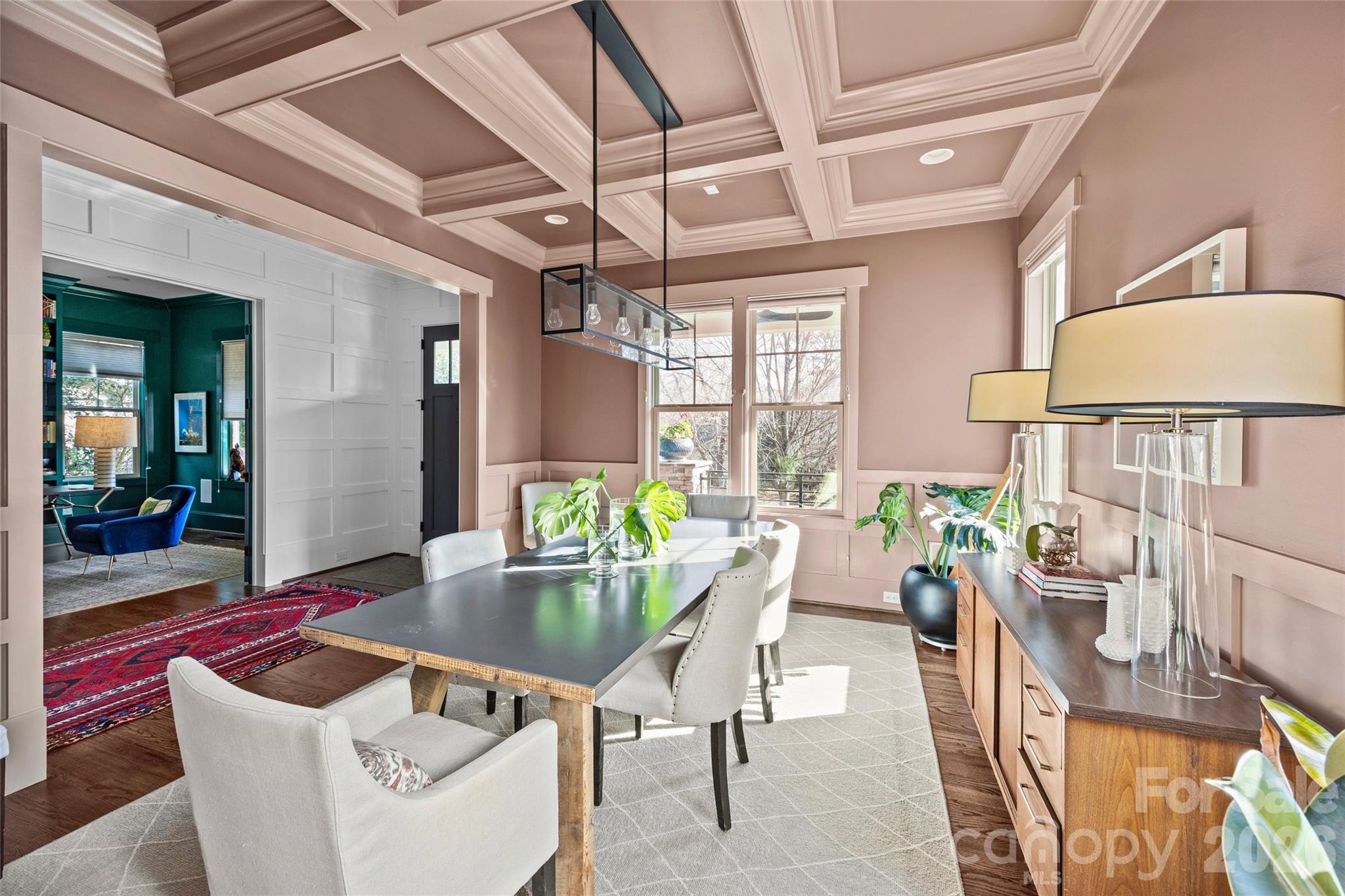 1817 Nassau Boulevard