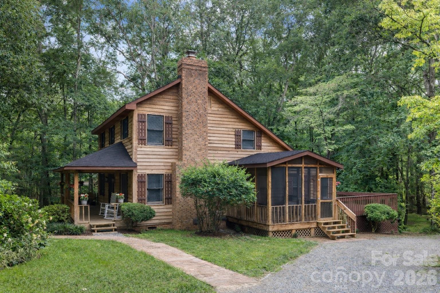 715 White Oaks Circle
