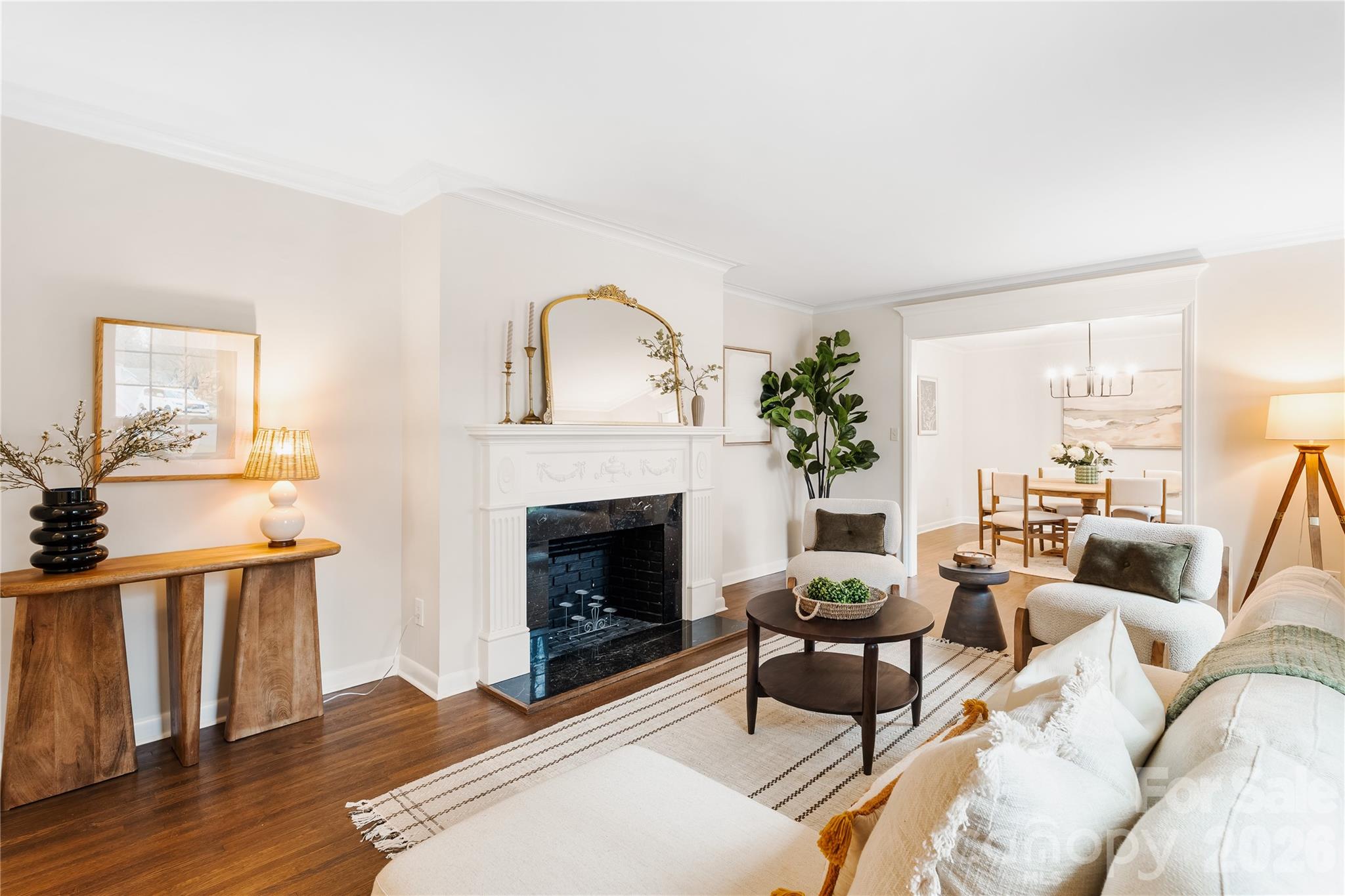 4901 Charmapeg Avenue