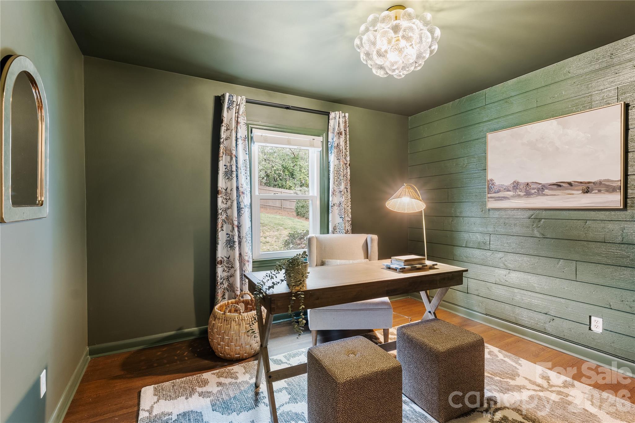 4901 Charmapeg Avenue