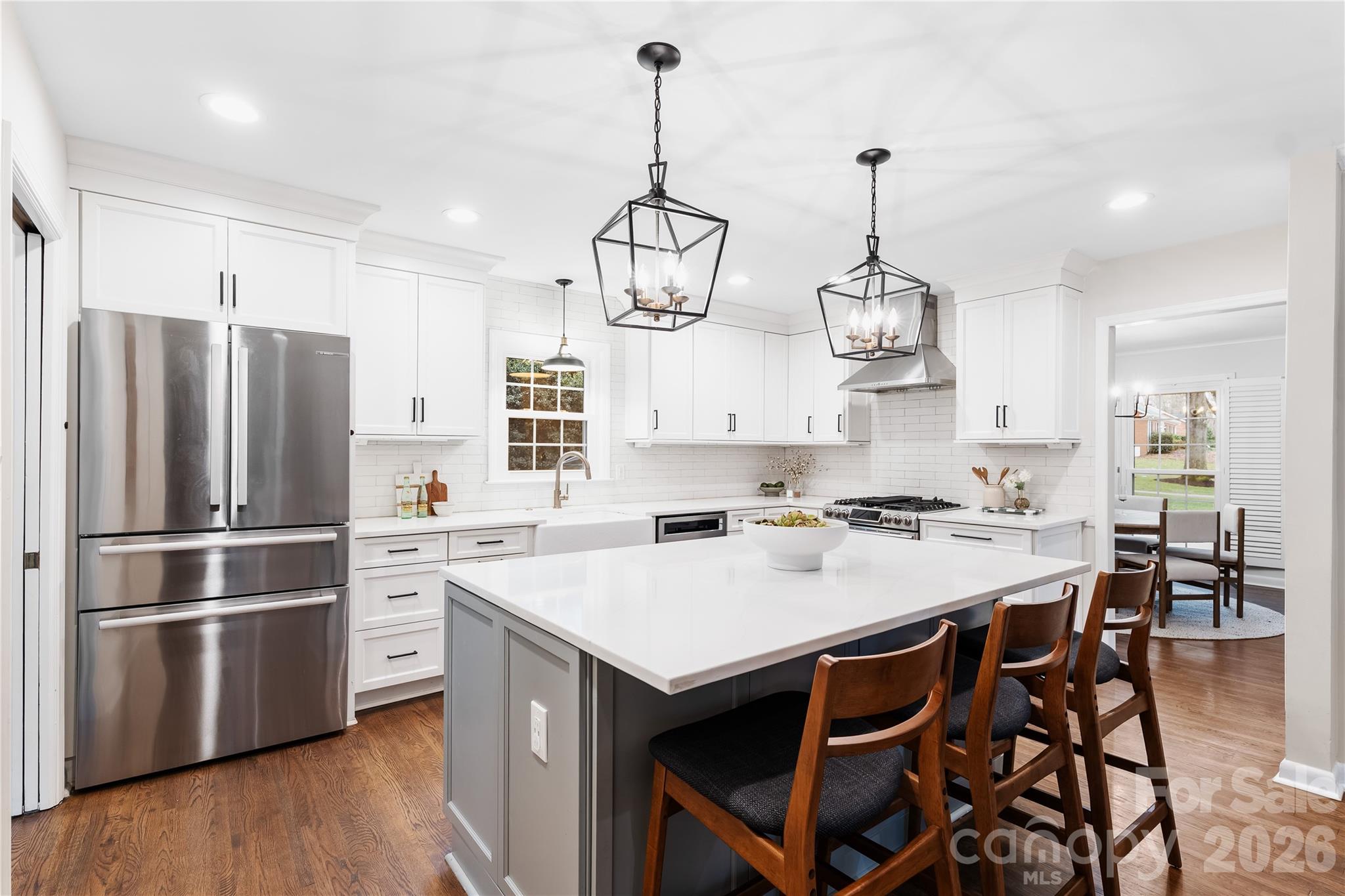 4901 Charmapeg Avenue