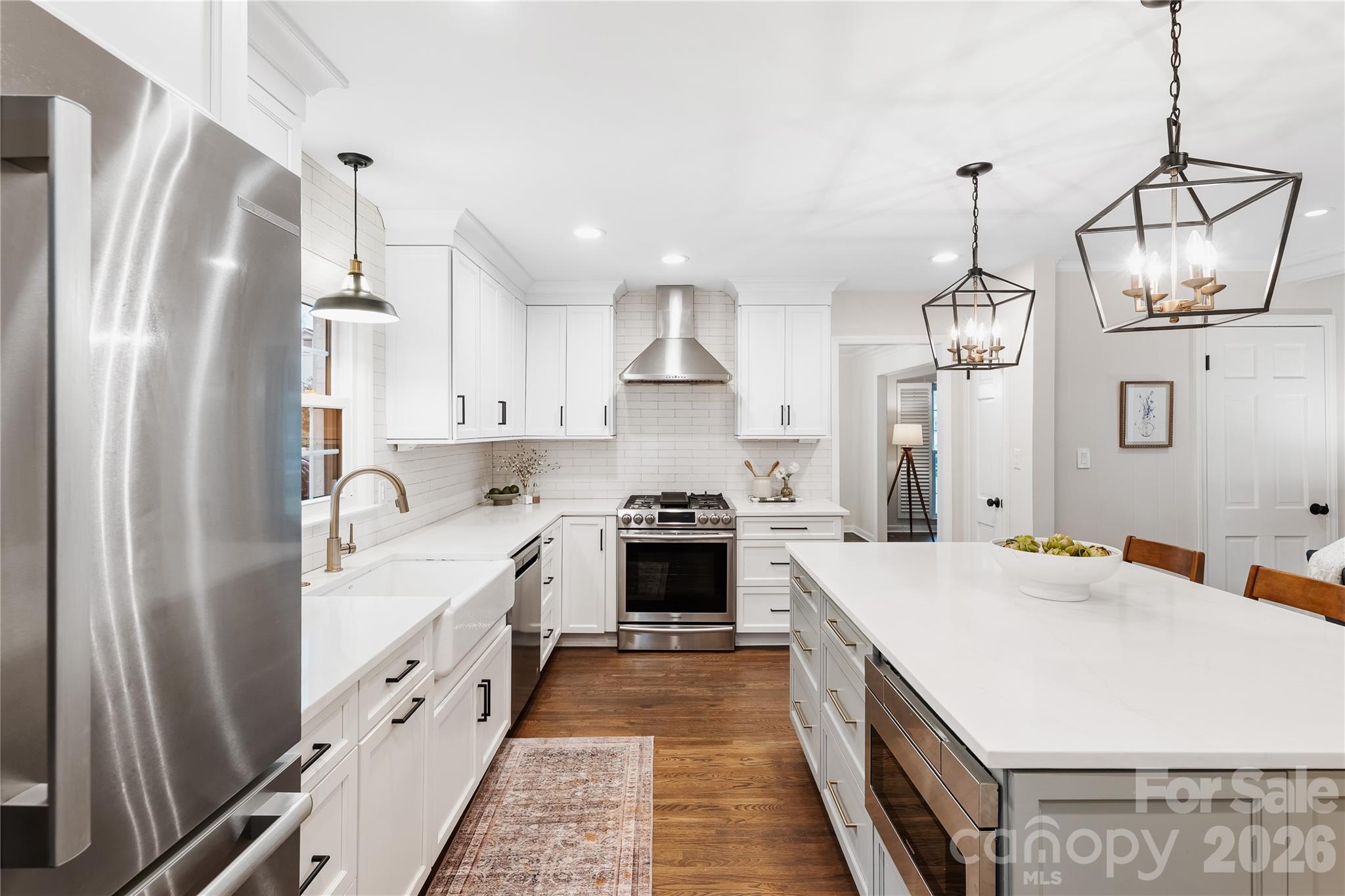 4901 Charmapeg Avenue